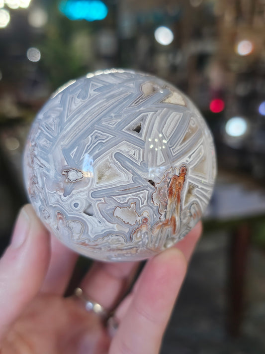 Lattice Lace Agate Sphere