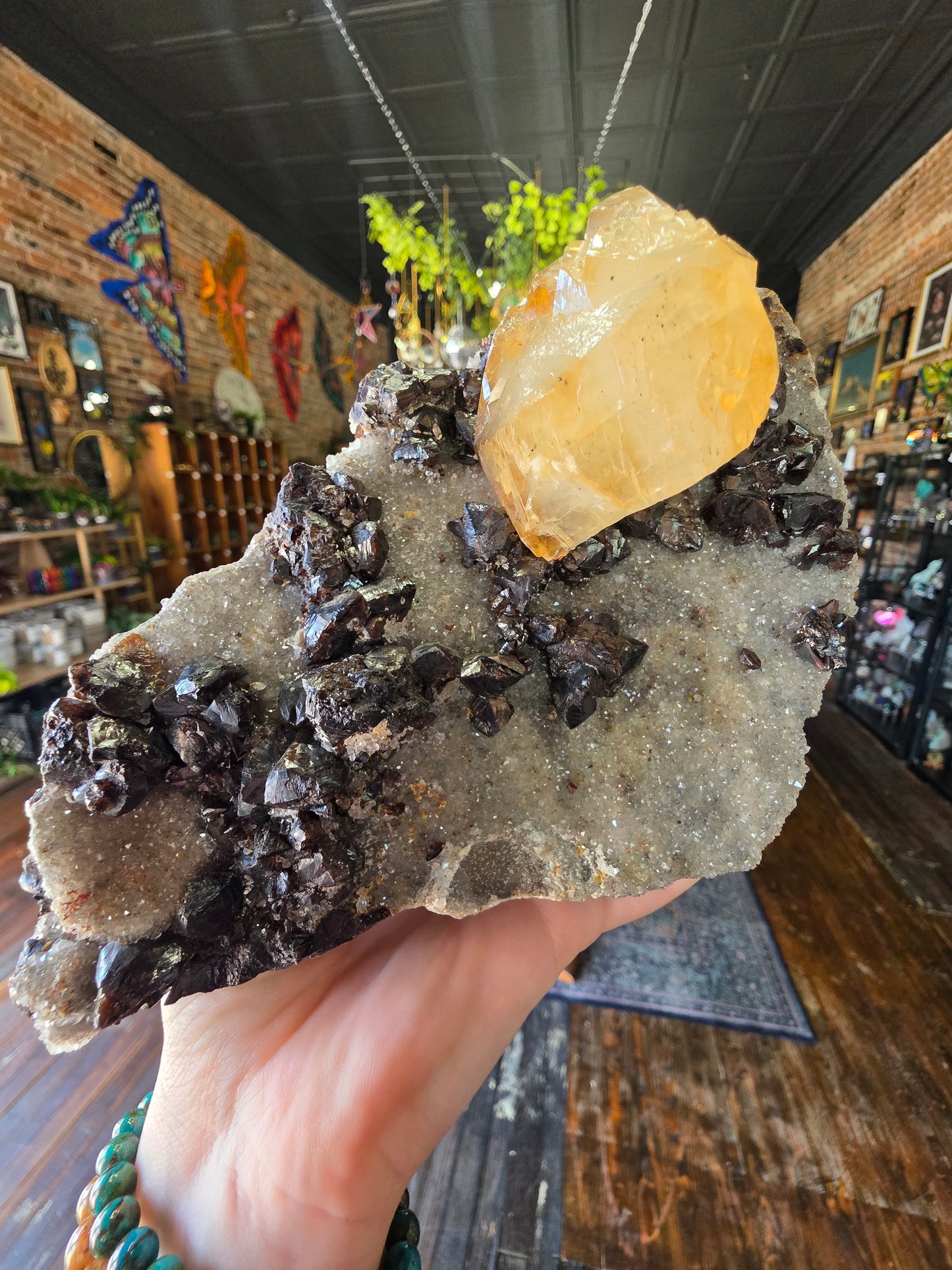 Calcite and Sphalerite on Druzy Quartz