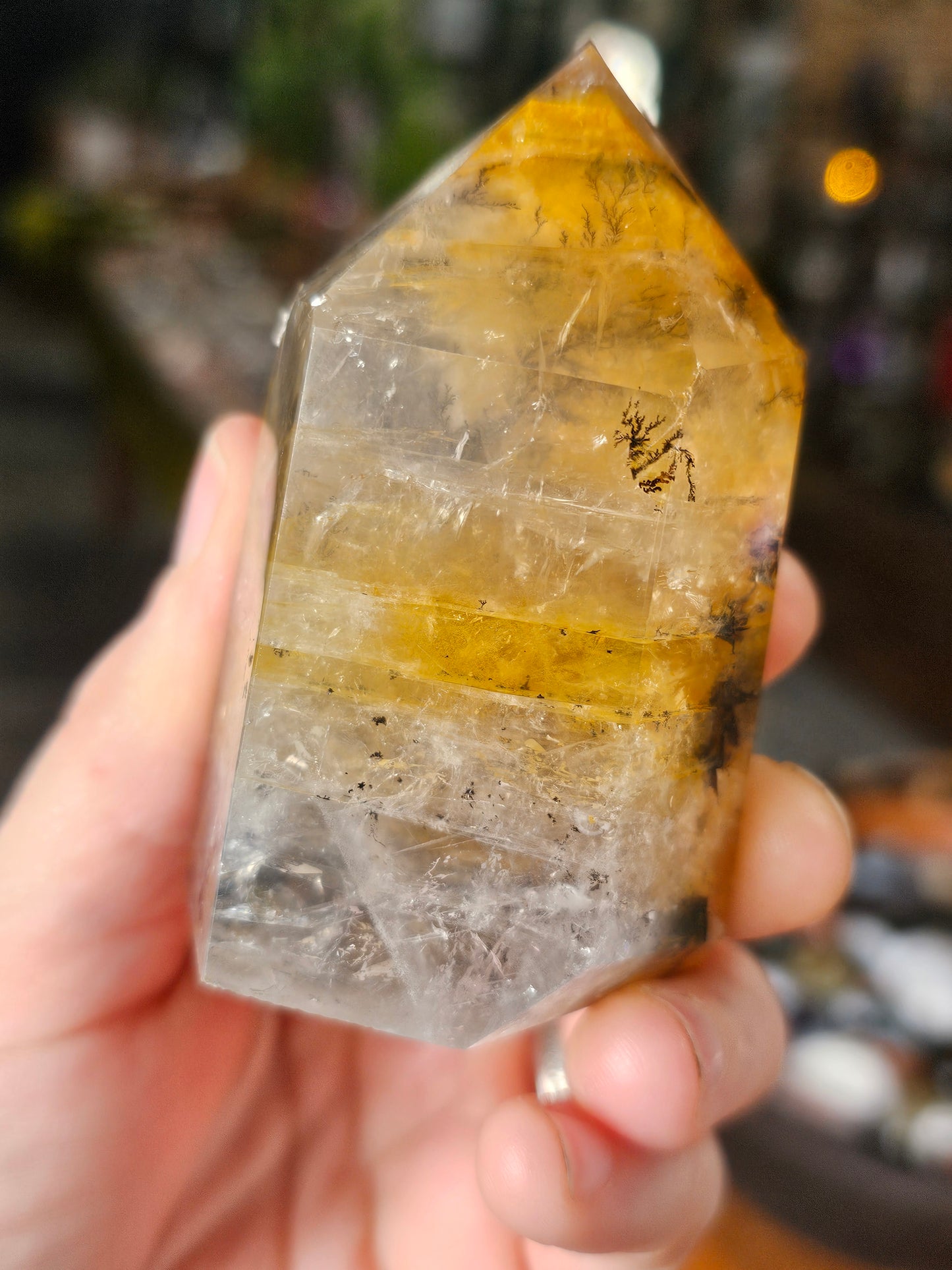 Dendritic Golden Healer Point