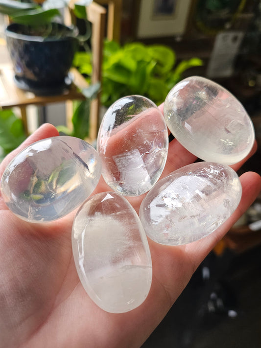 Small Optical Calcite Palm Stone