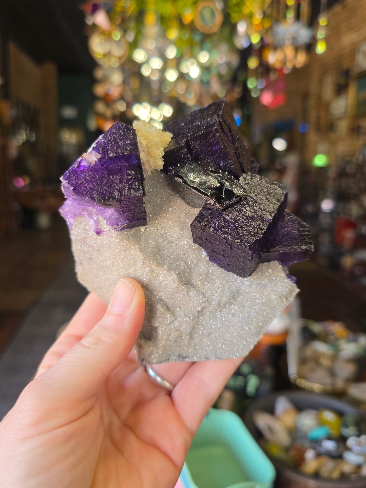 Fluorite, Sphalerite, Barite on Druzy Quartz