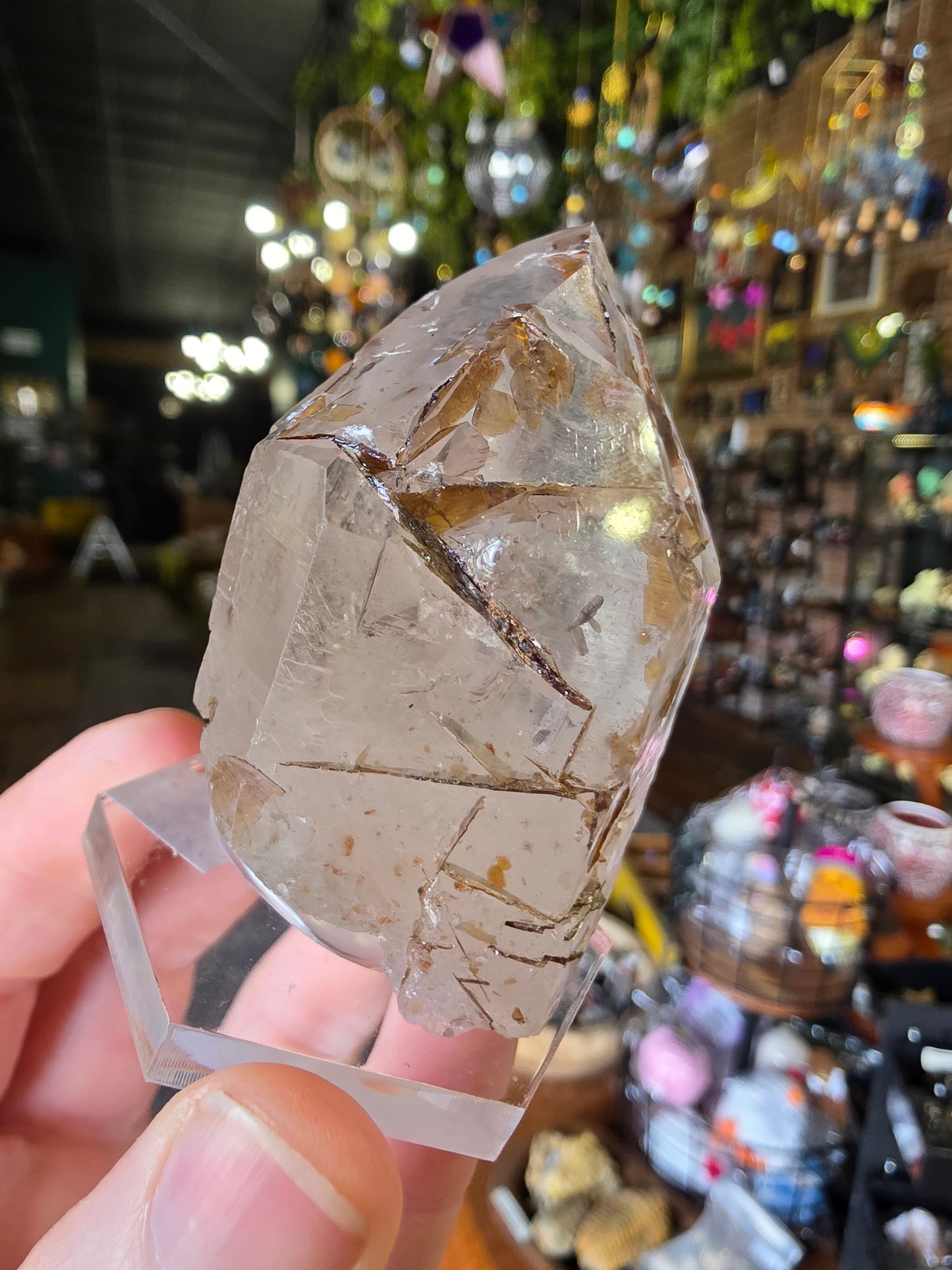 Brookite in Quartz