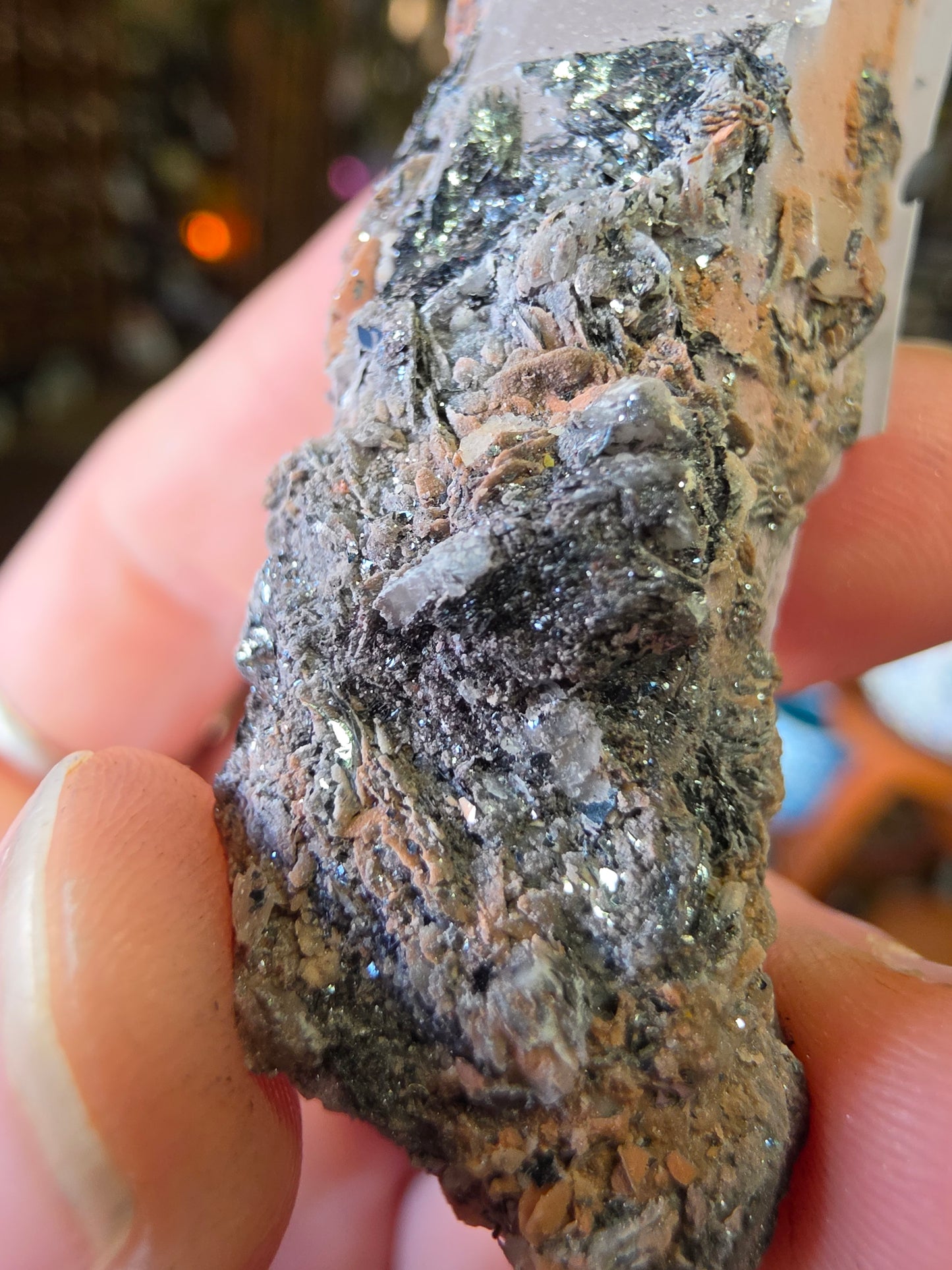 Specular Hematite on Quartz