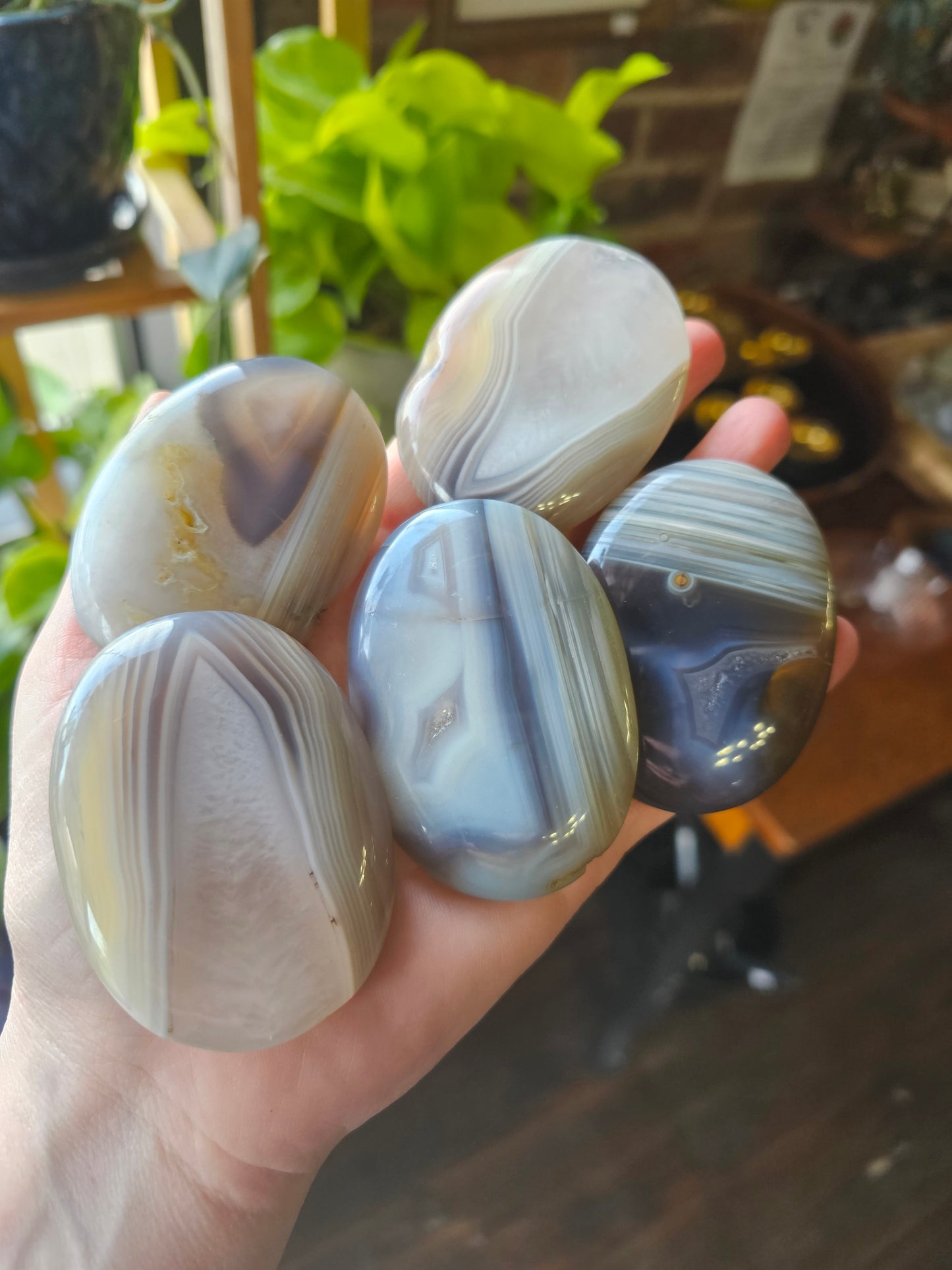 Banded Agate Palmstone