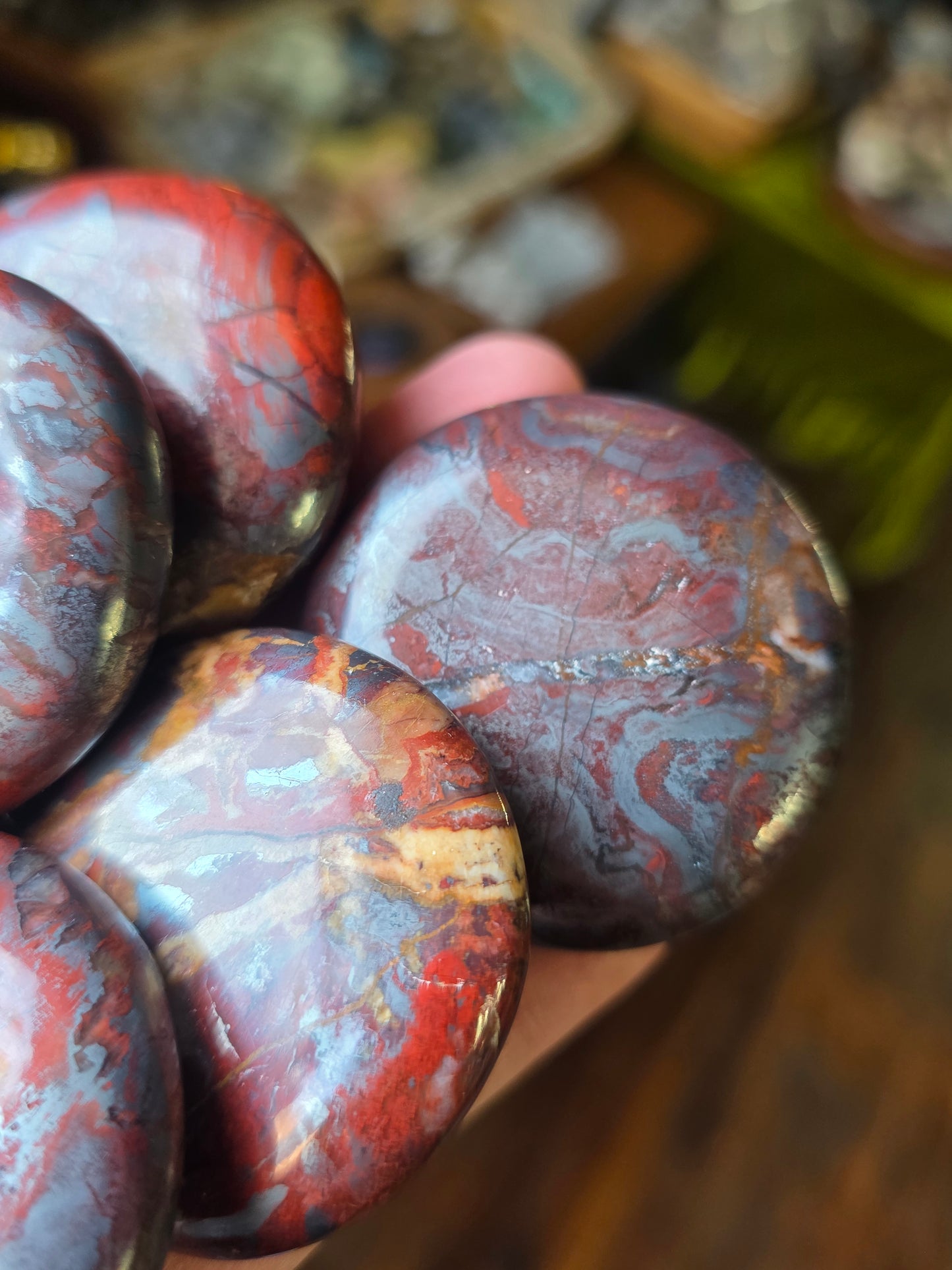 Hematite Jasper Palmstone