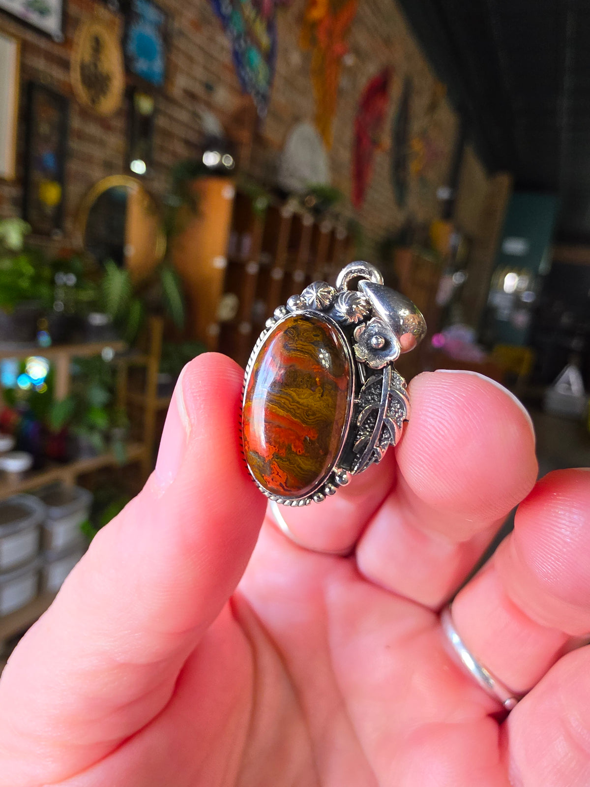 Moroccan Seam Agate Pendant