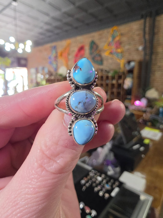 Golden Hills Turquoise Size 7