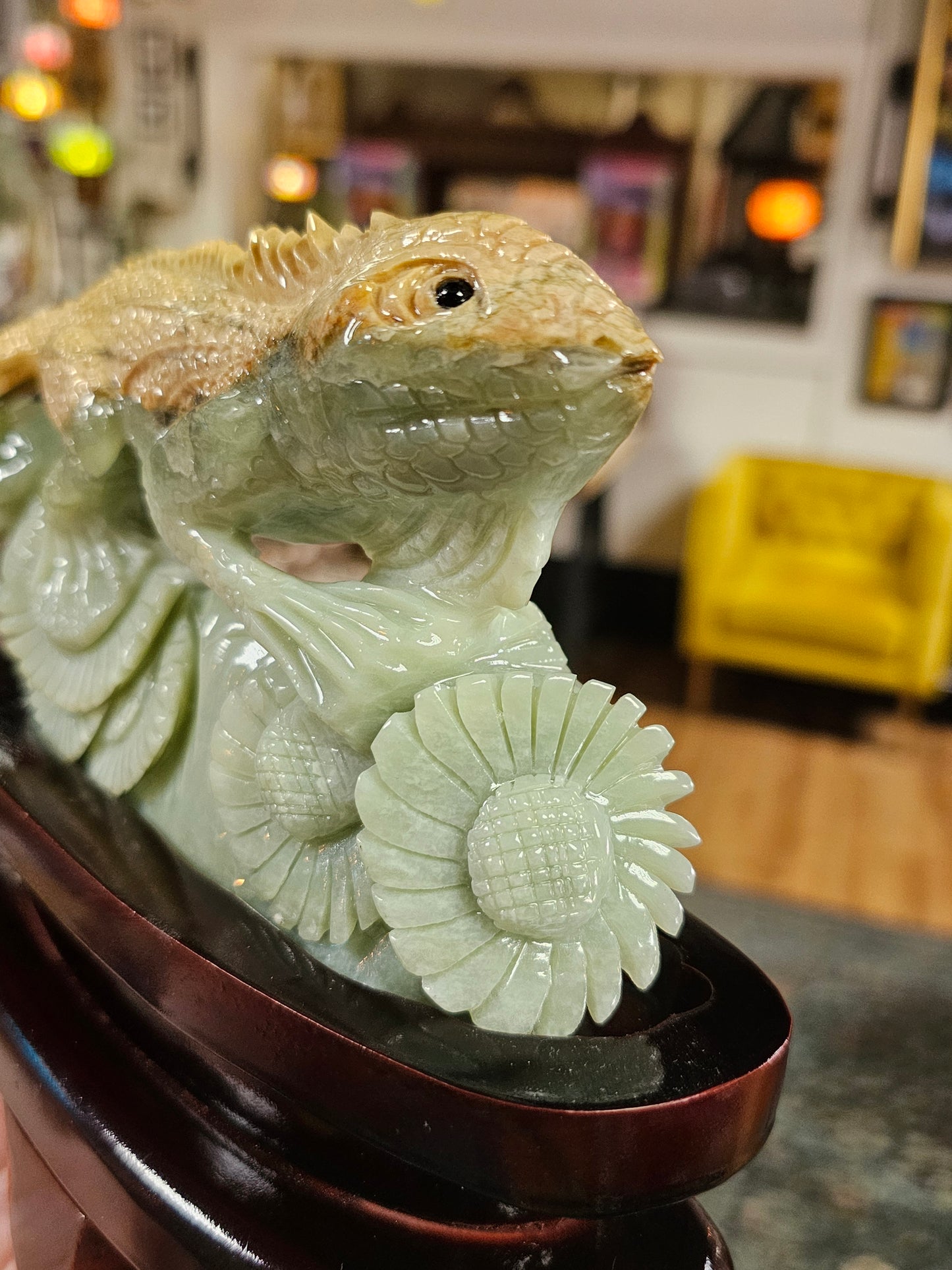 Calcite Iguana