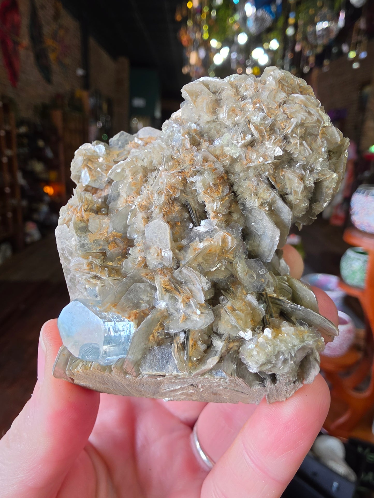 Aquamarine on Muscovite