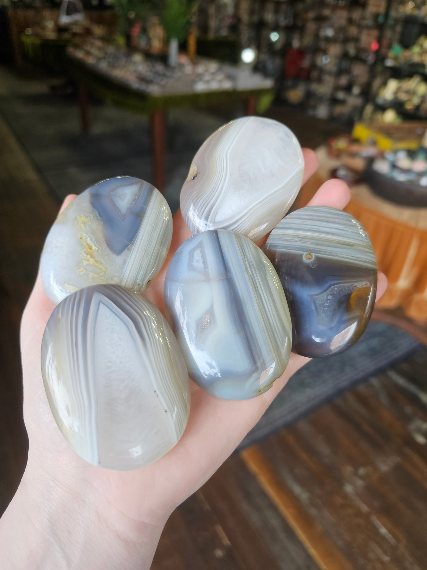 Banded Agate Palmstone