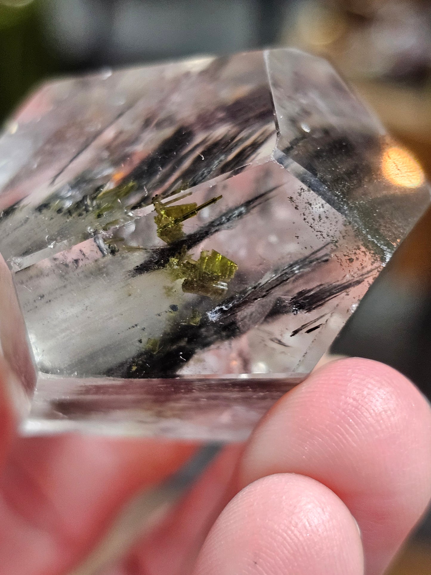 Actinolite and Epidote in Quartz