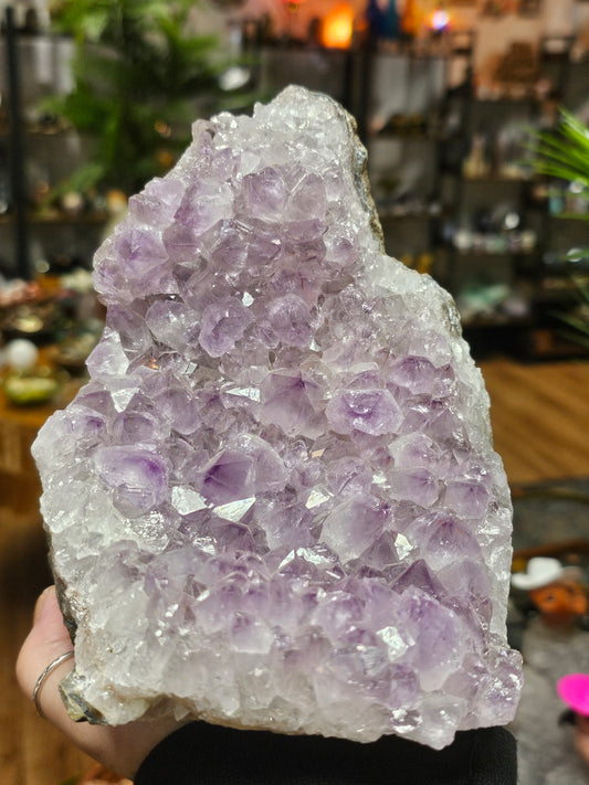 Amethyst Cut base