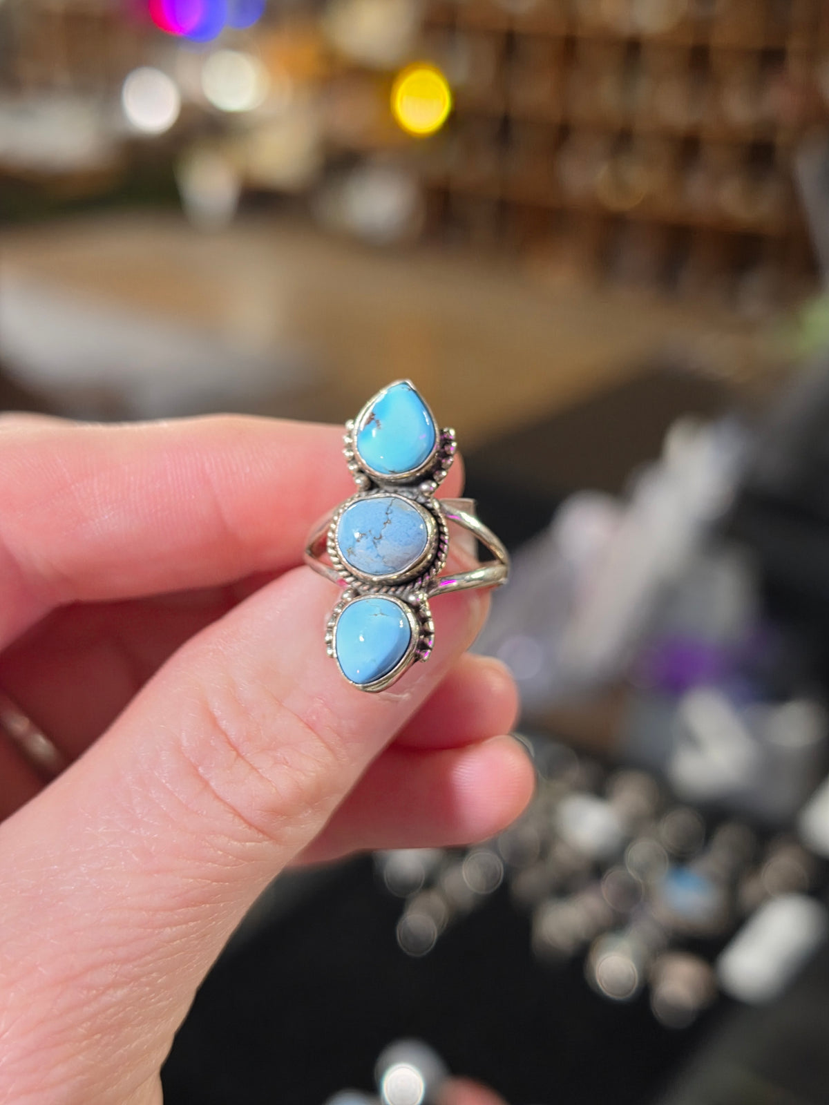 Golden Hills Turquoise Size 7