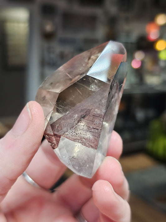Hematite Phantom in Quartz