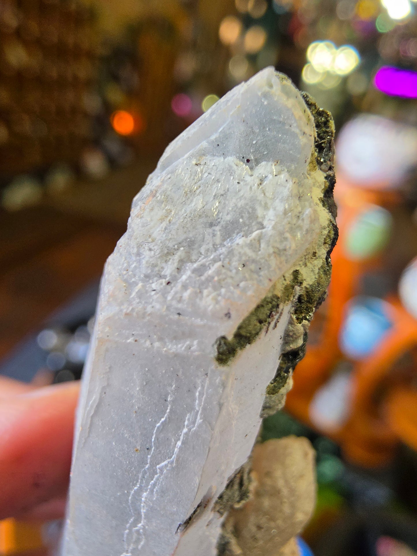Specular Hematite on Quartz