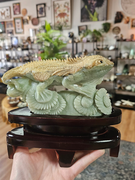 Calcite Iguana