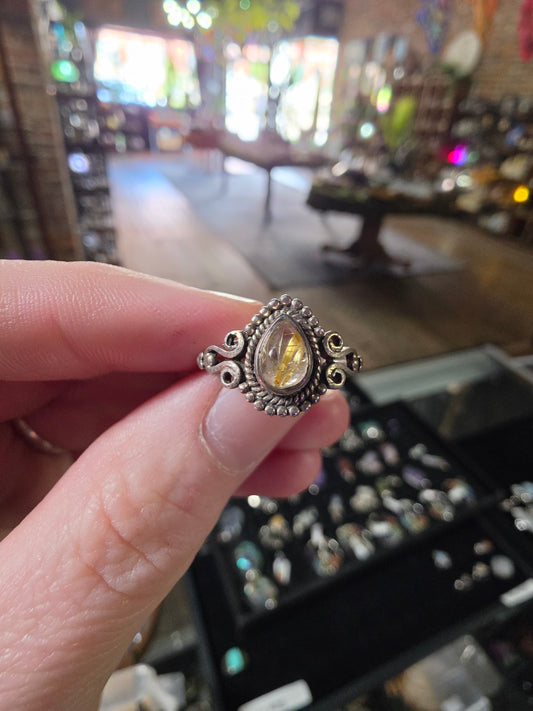 Size 7.5 Golden Rutile Quartz Ring