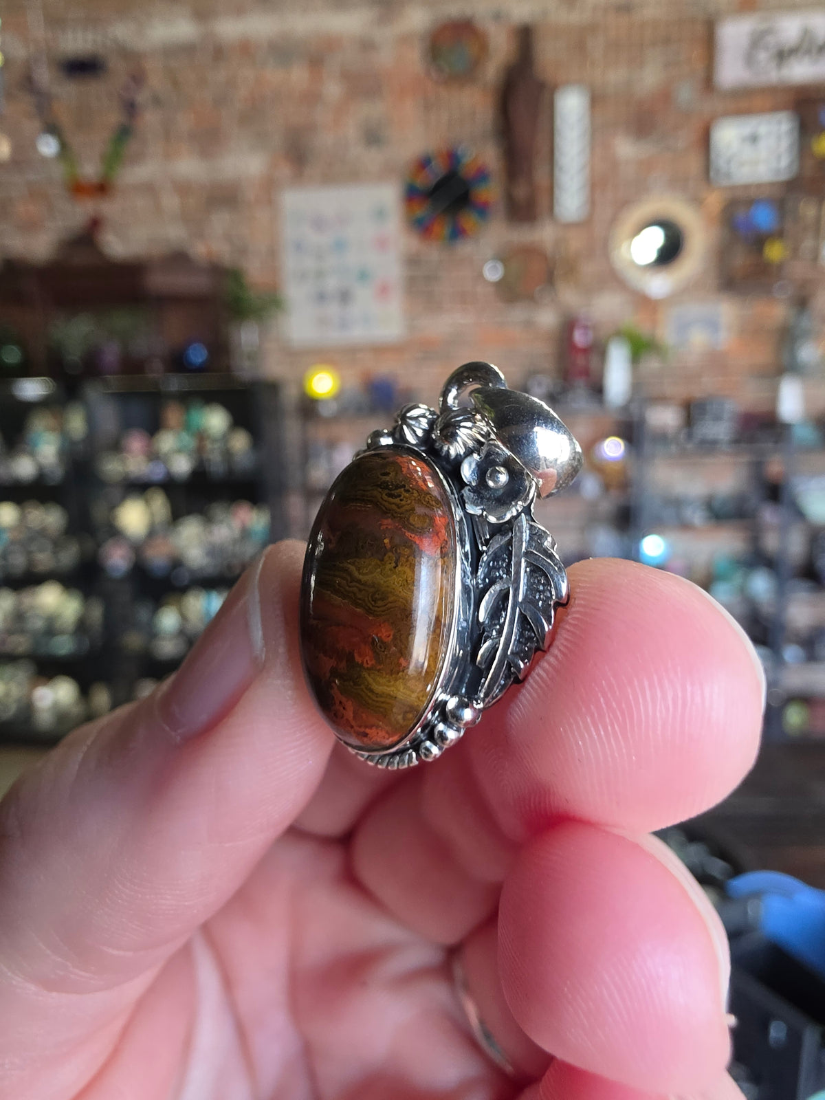 Moroccan Seam Agate Pendant