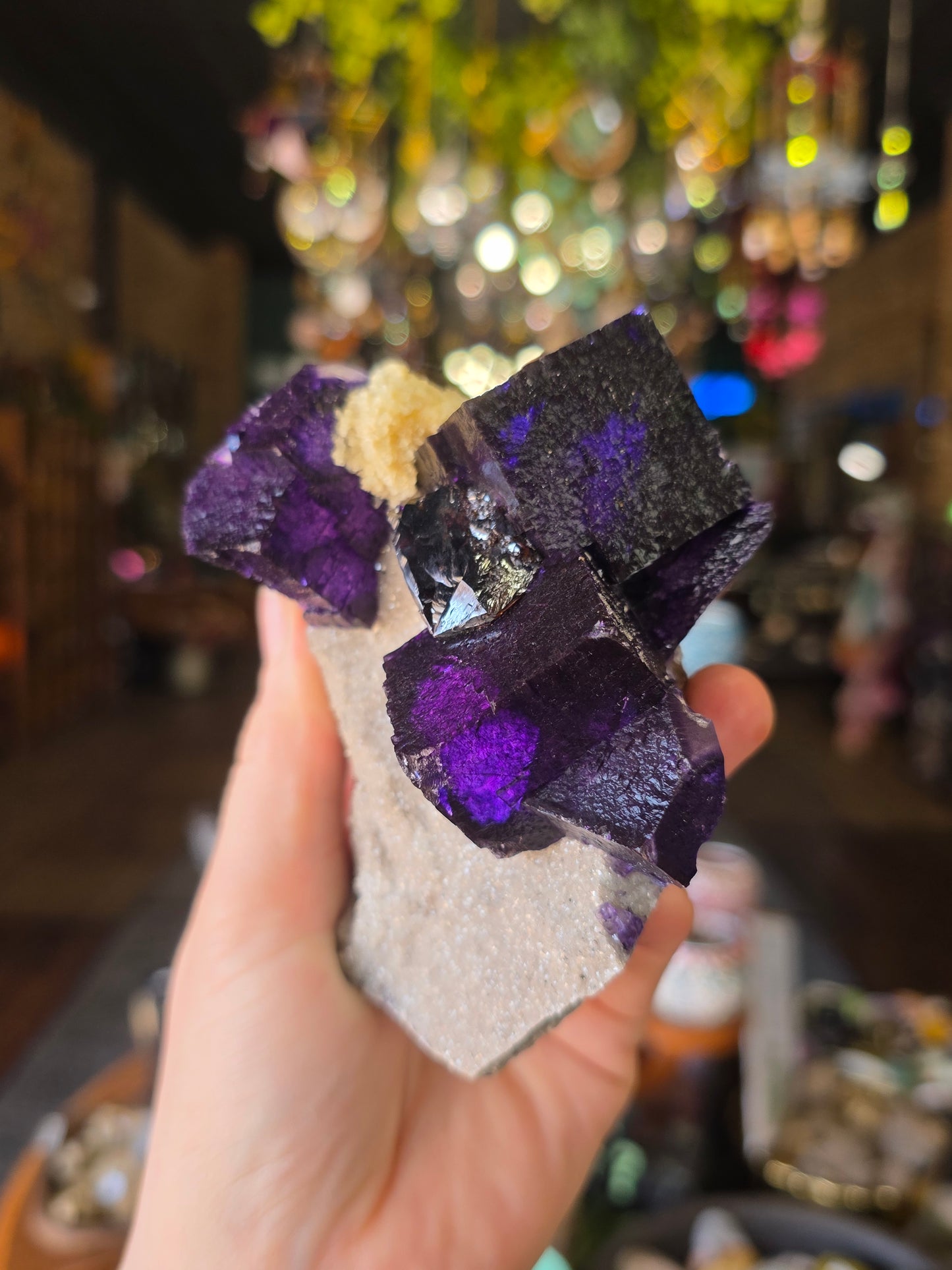 Fluorite, Sphalerite, Barite on Druzy Quartz