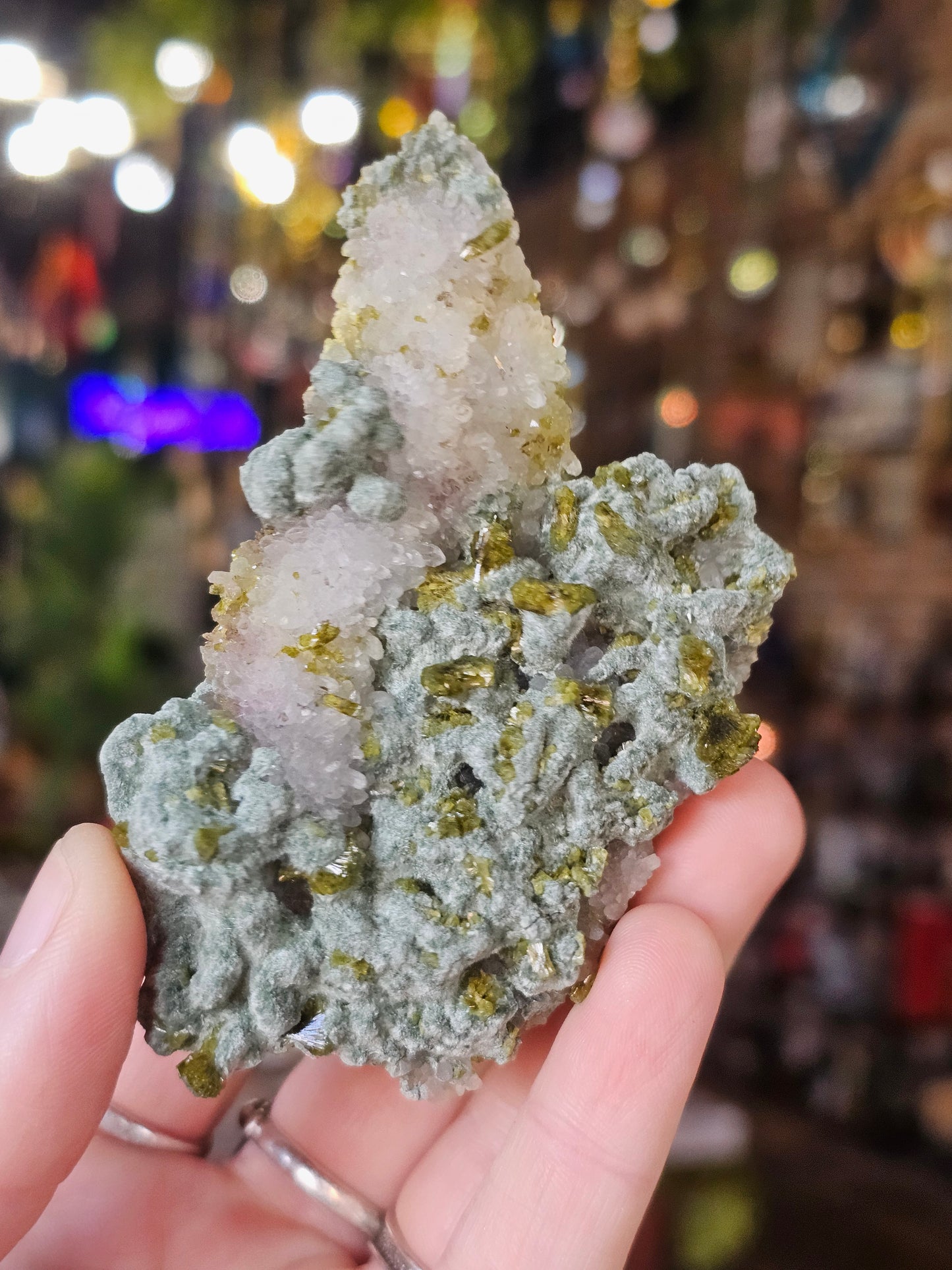Epidote on Quartz