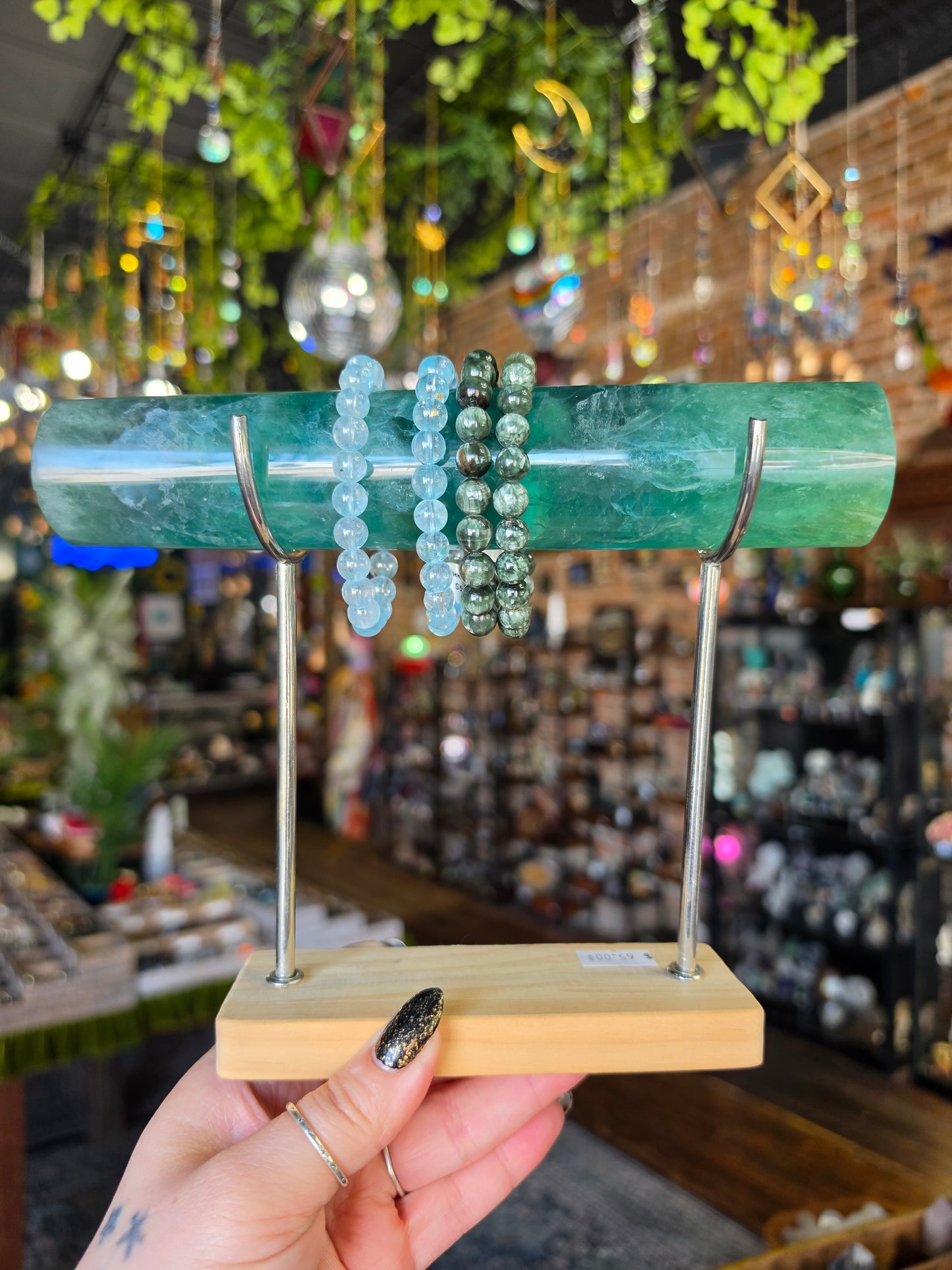 Green fluorite Jewelry Stand