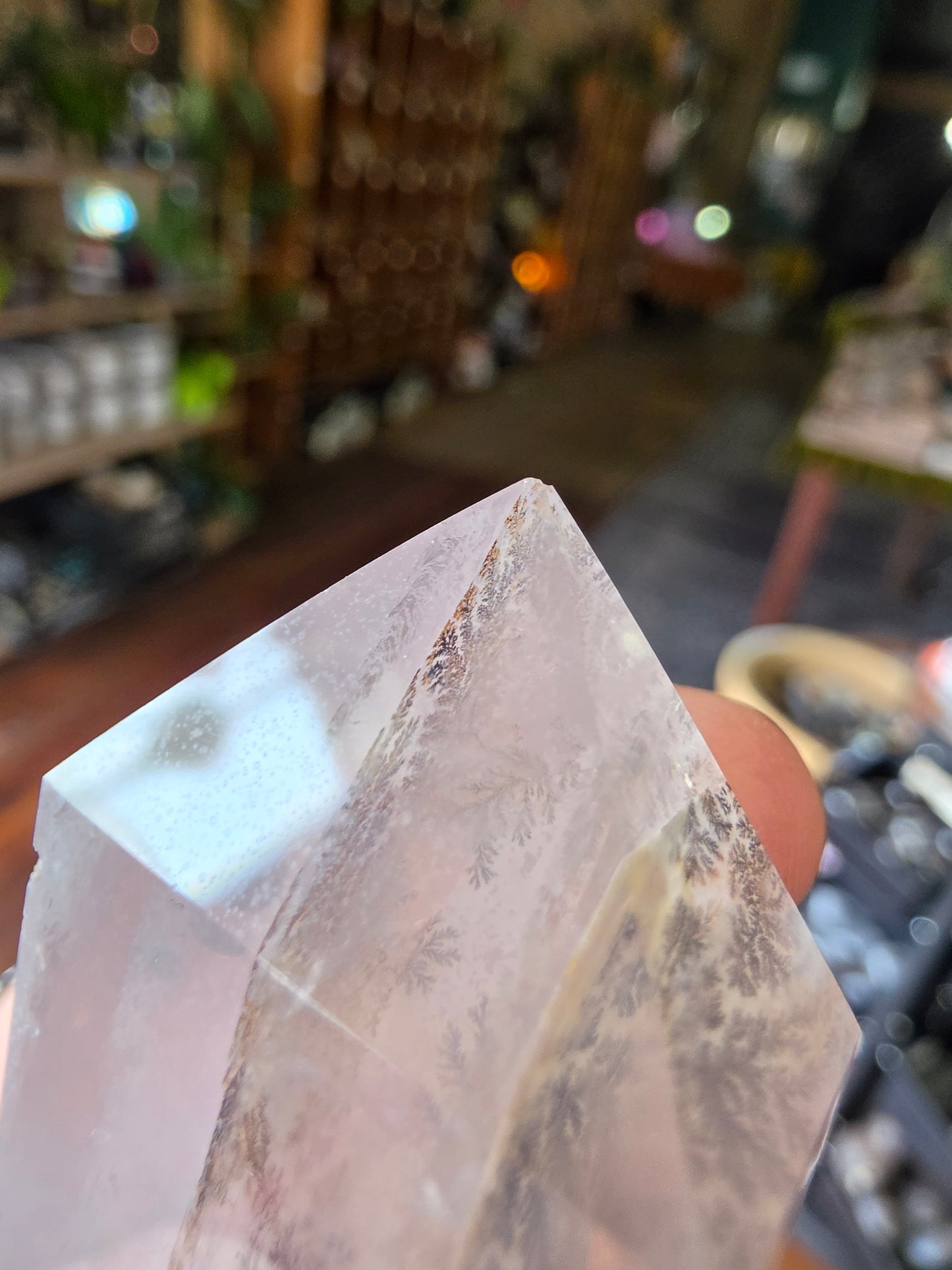 Dendritic Girasol Quartz Point