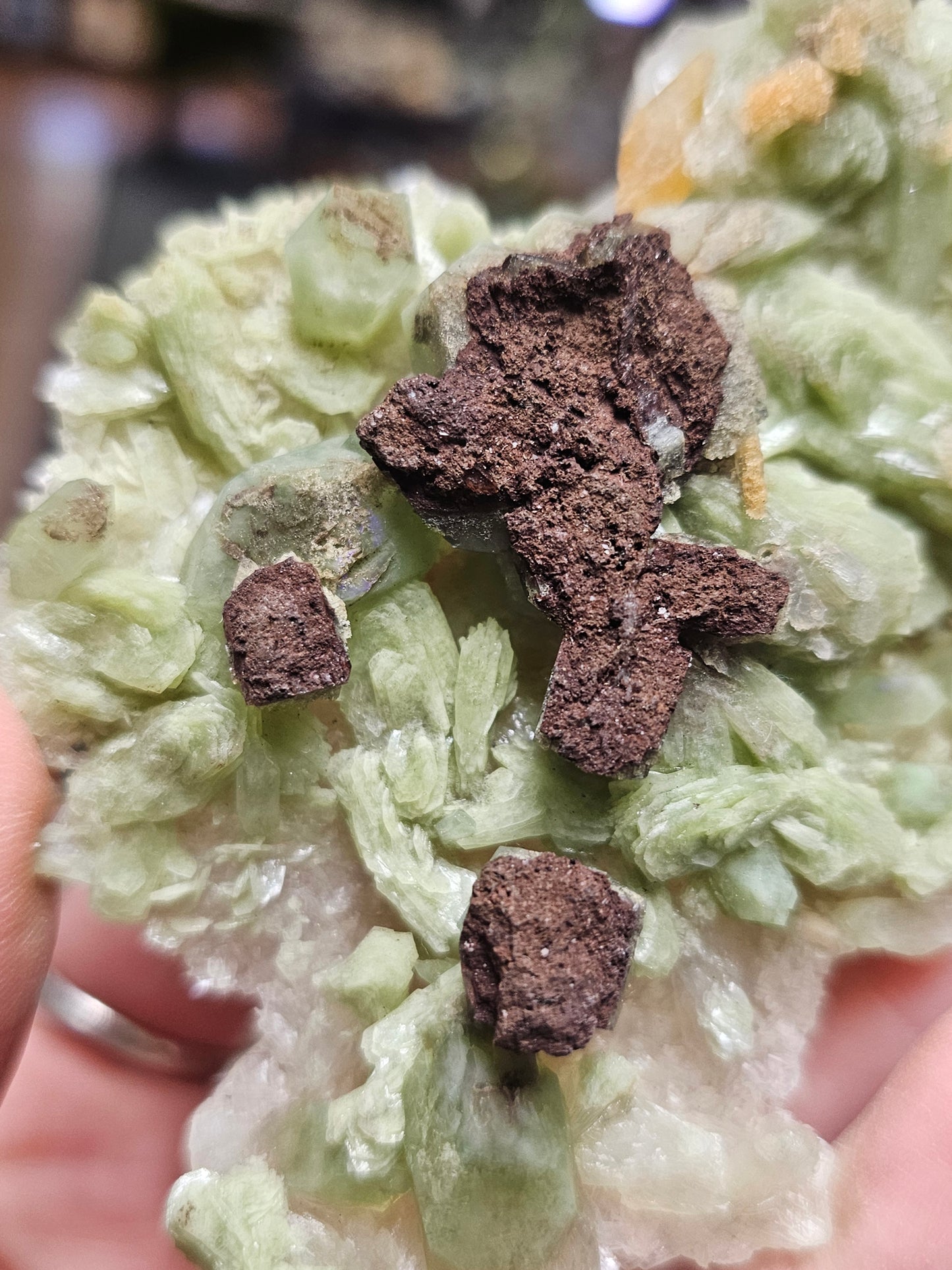 Heulandite, Apophyllite, and Stilbite