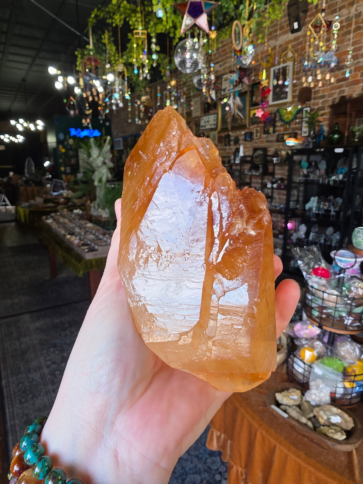 Sphalerite on Calcite