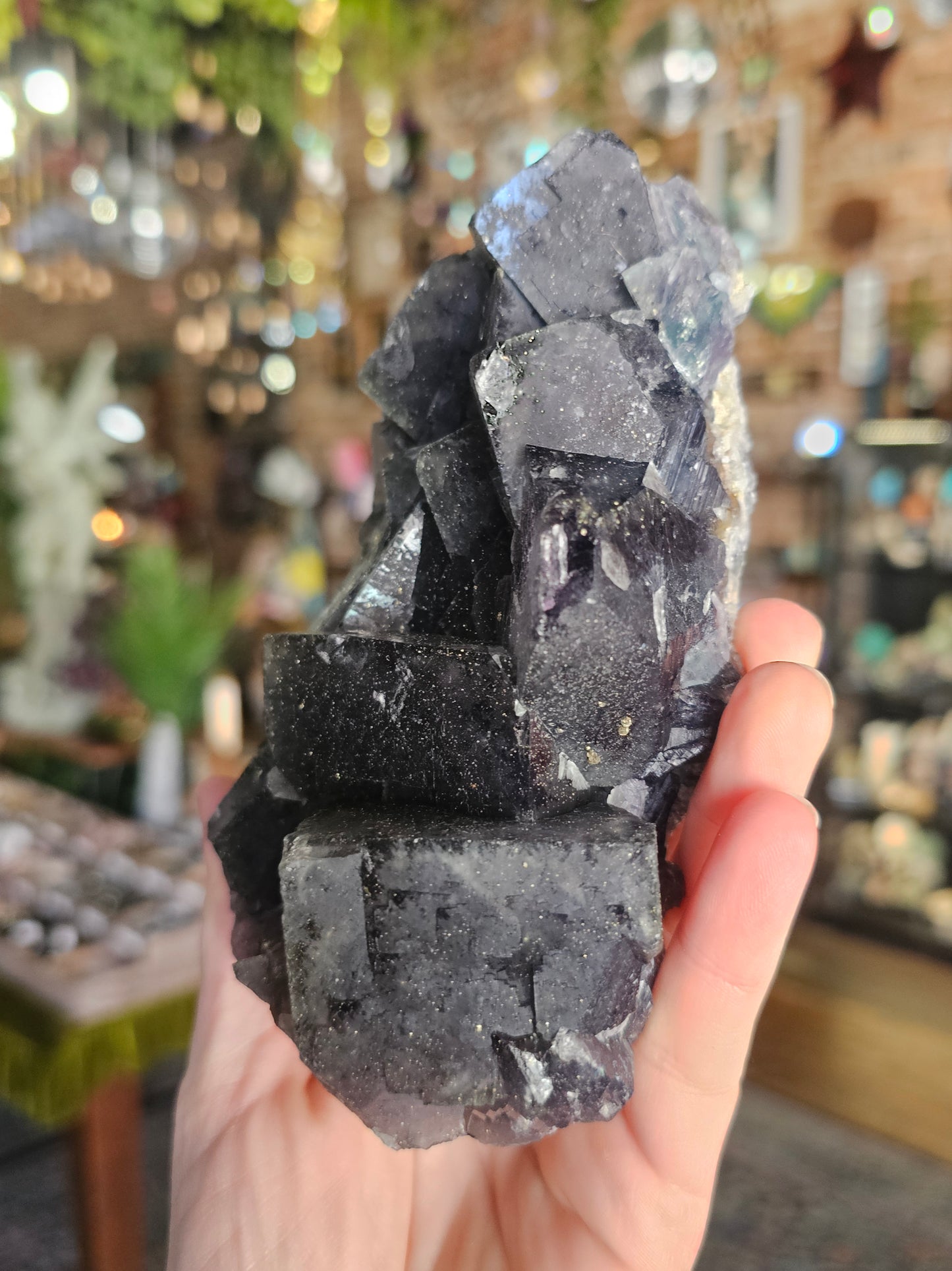 Daylight UV Reactive Fluorite