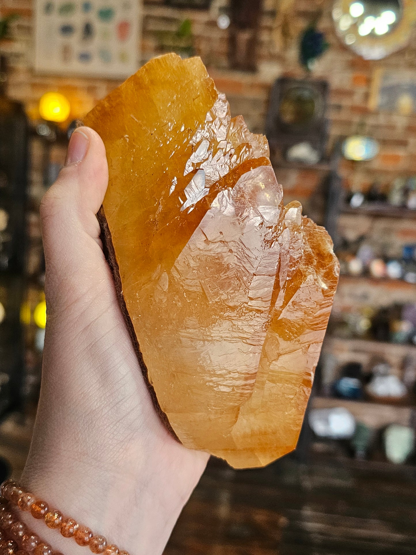 Sphalerite on Calcite