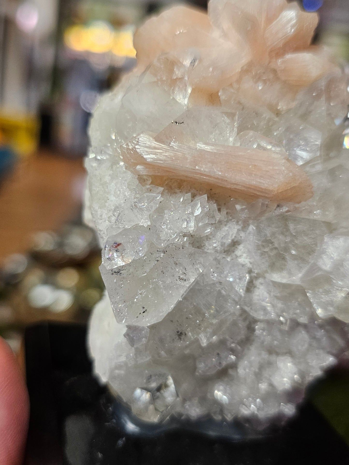 Stillbite on Apophyllite