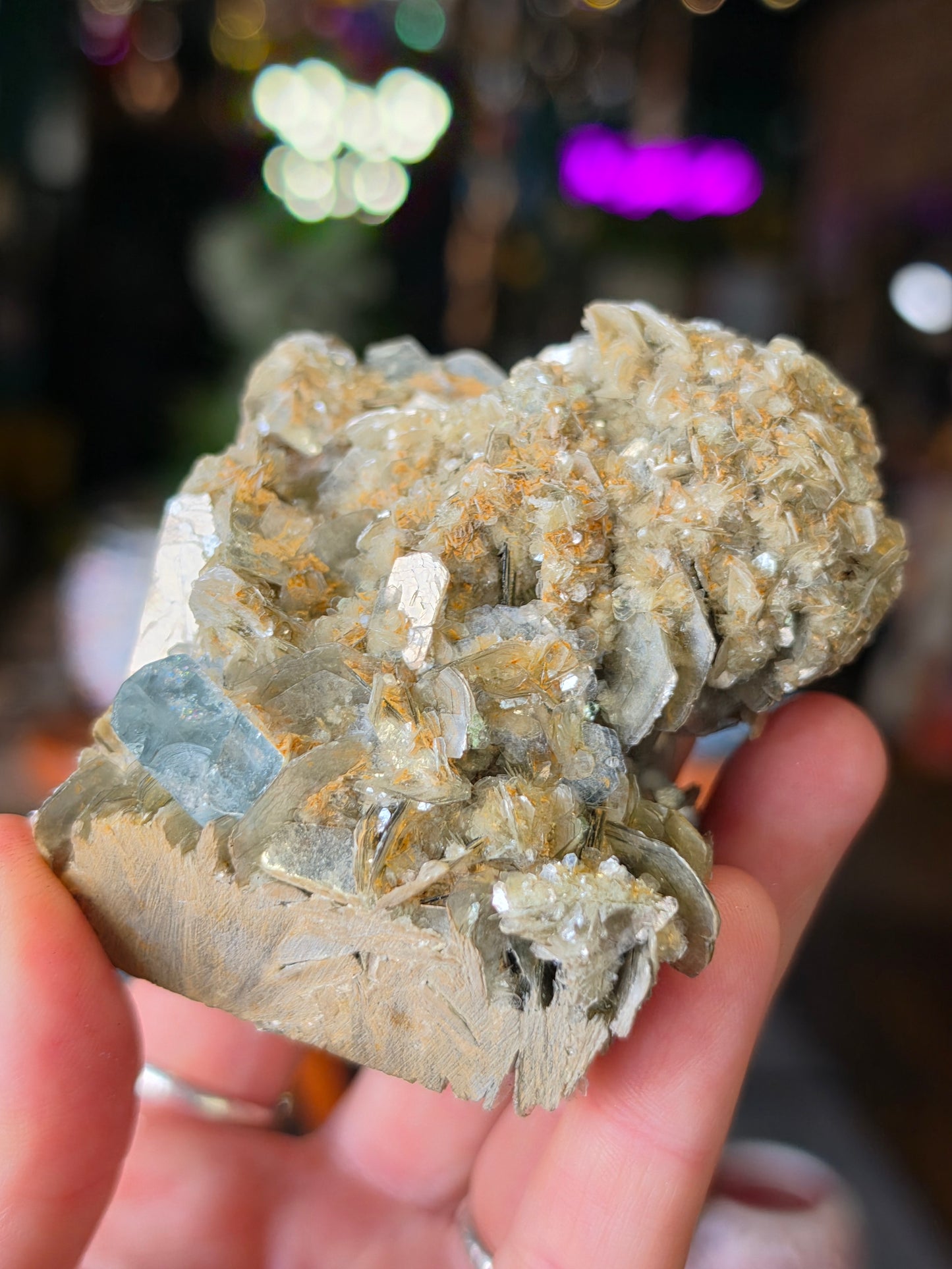 Aquamarine on Muscovite