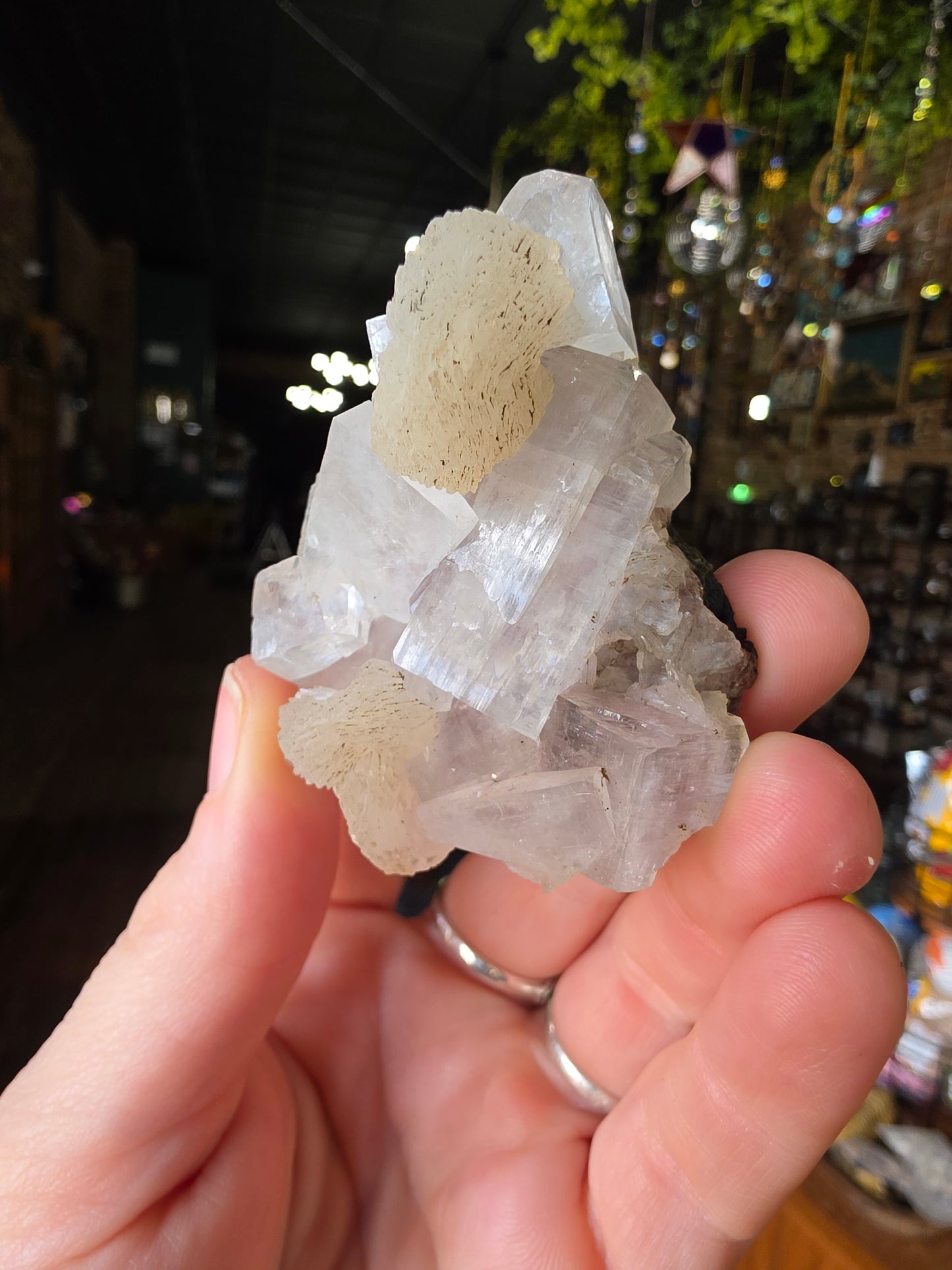 Stilbite on Apophyllite