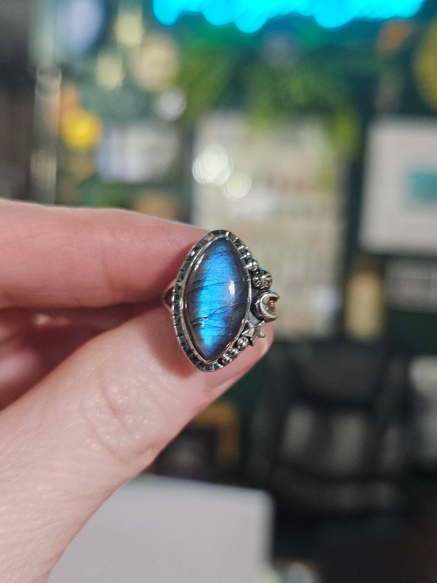 Size 6 Labradorite Ring