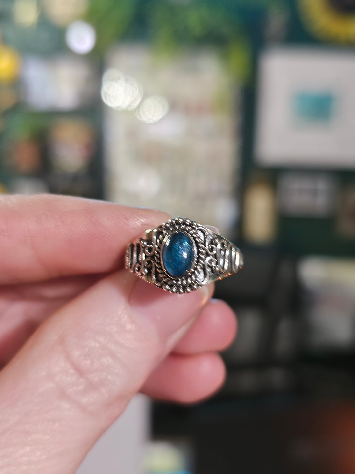 Size 8 Blue Apatite Ring