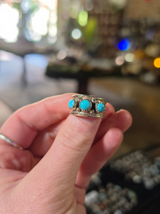 Kingman Turquoise Size 8.5