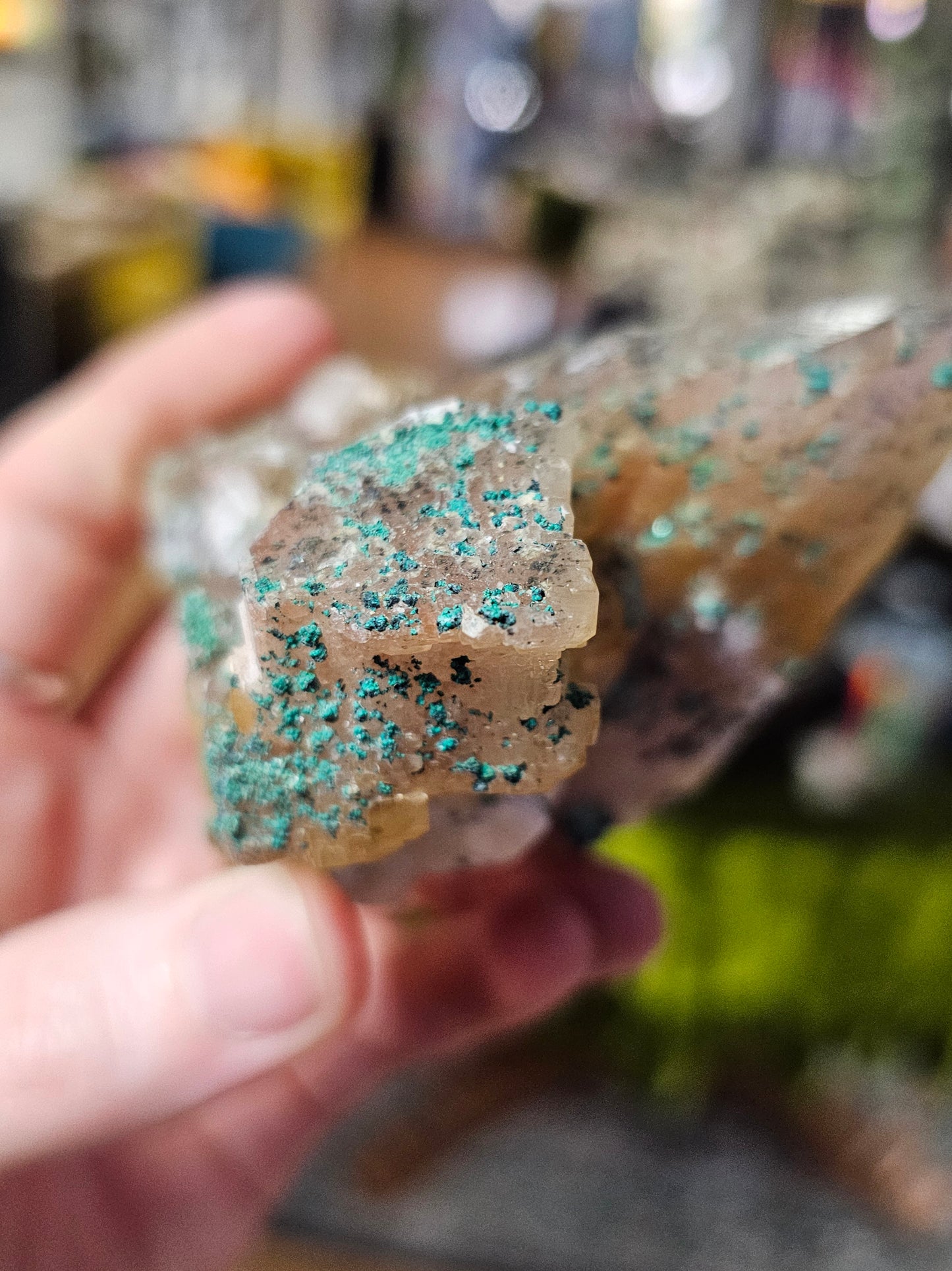 Malachite on Calcite