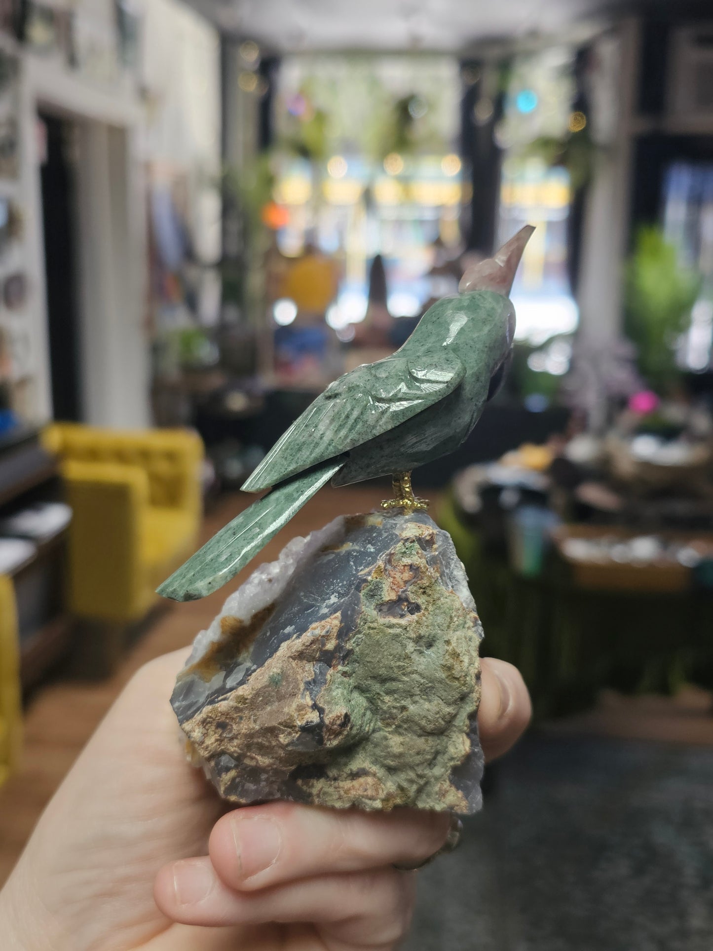 Serpentine Cockatoo Carving on Amethyst Freeform