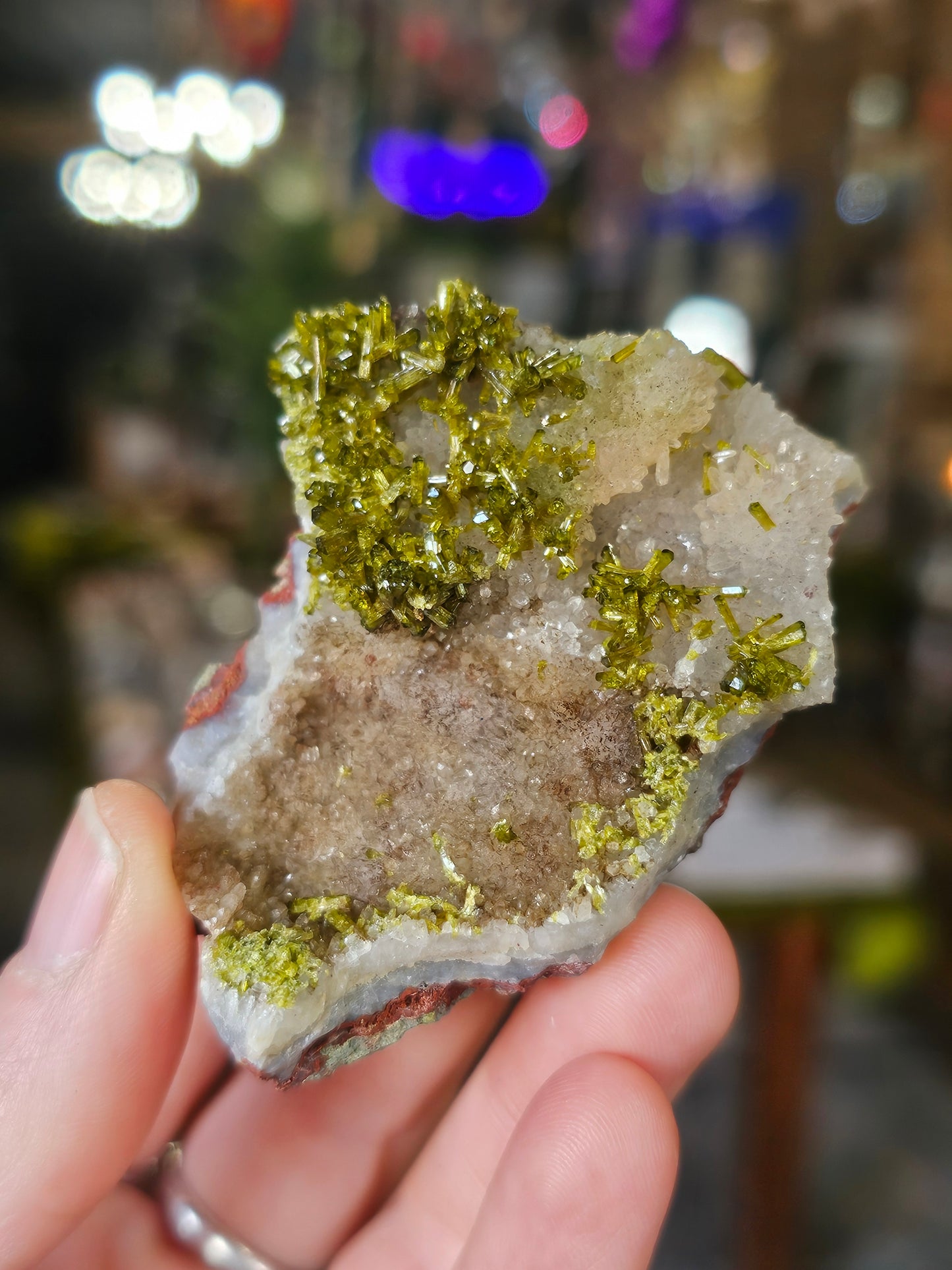Epidote on Quartz