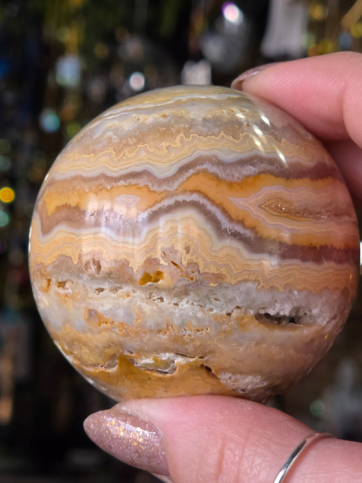 Jave Lace Agate Sphere