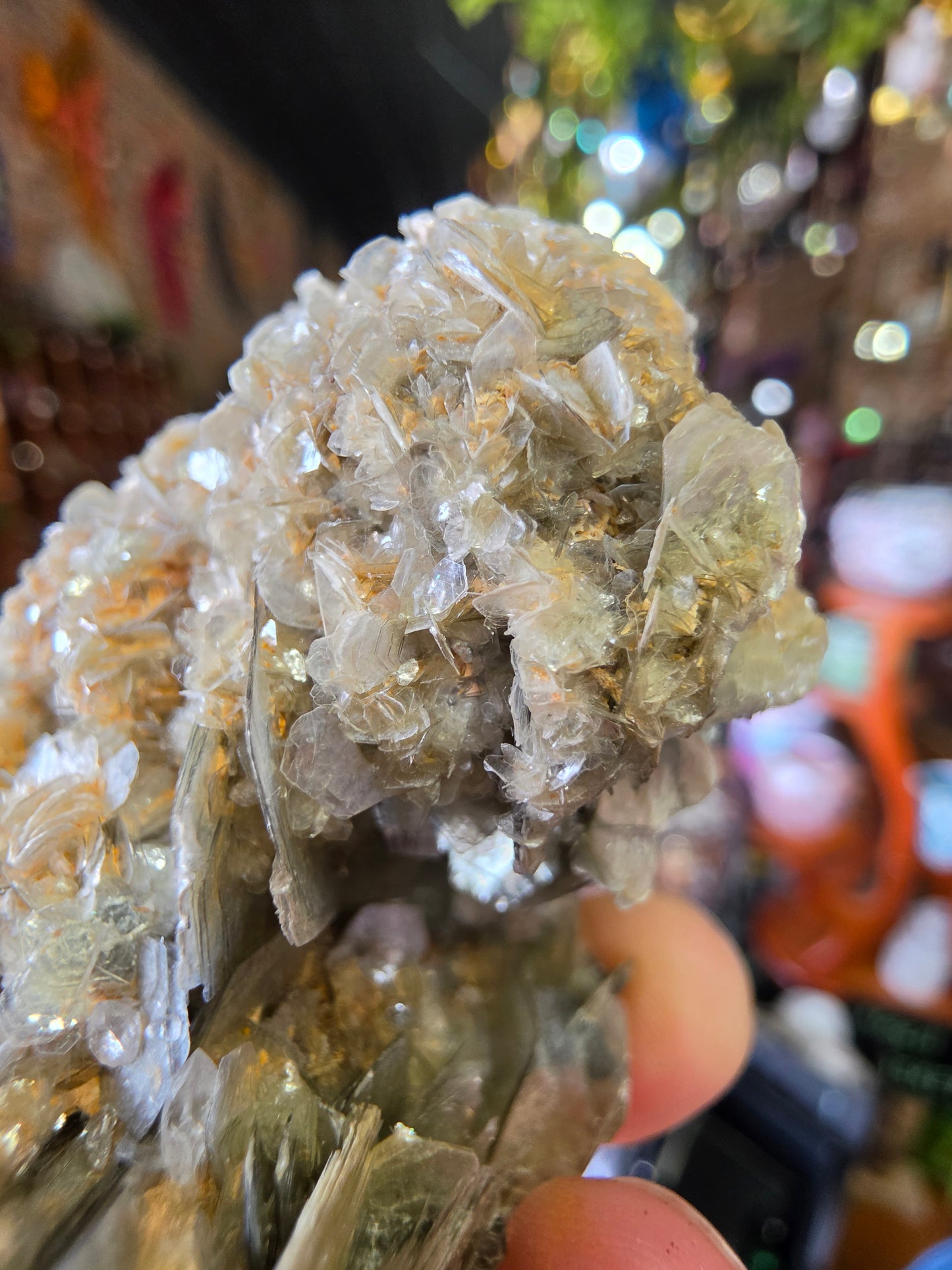 Aquamarine on Muscovite