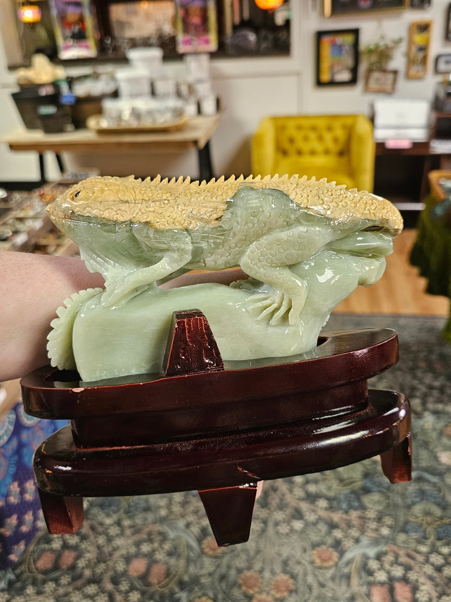 Calcite Iguana
