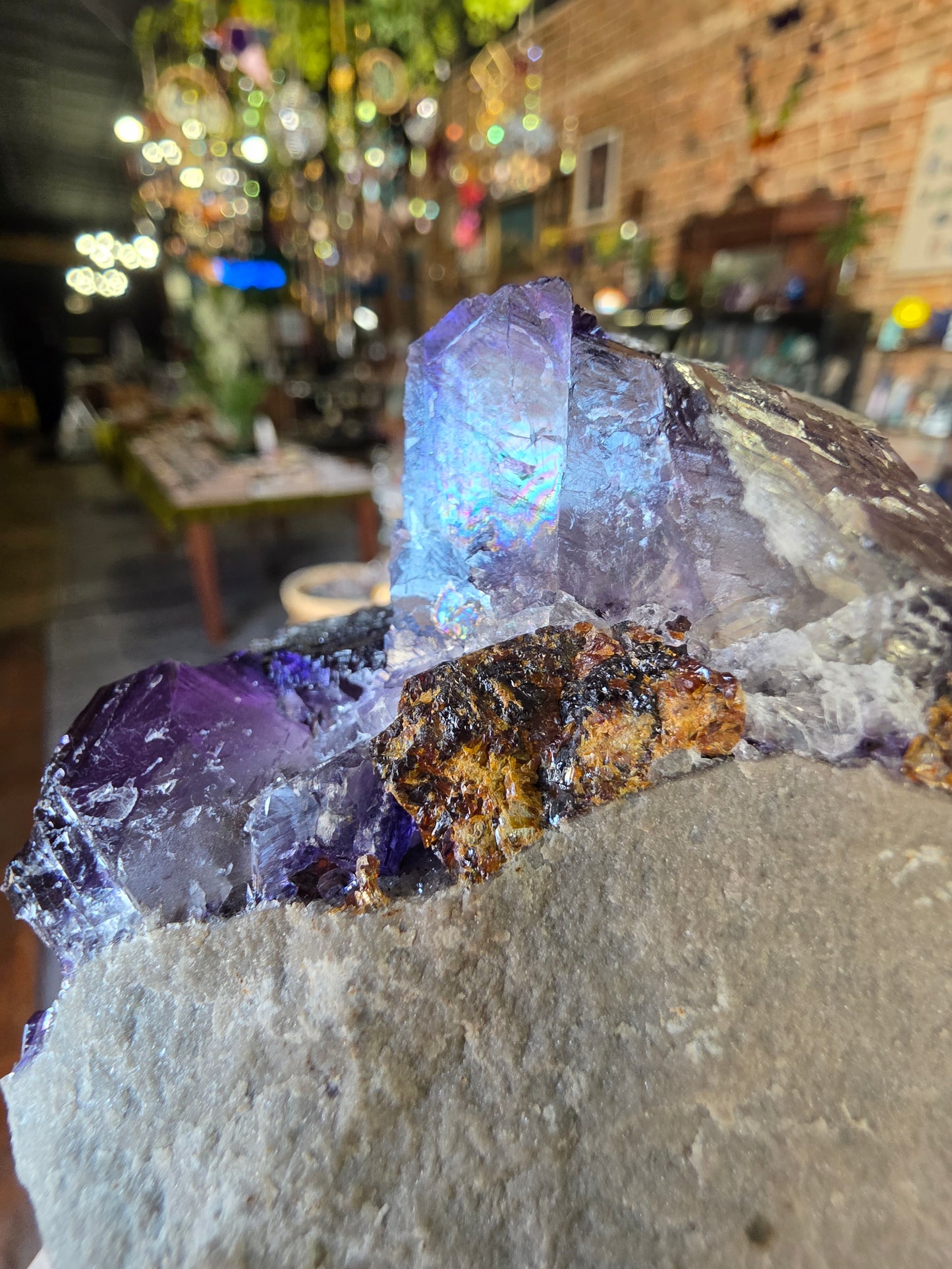 Fluorite, Sphalerite, Barite on Druzy Quartz