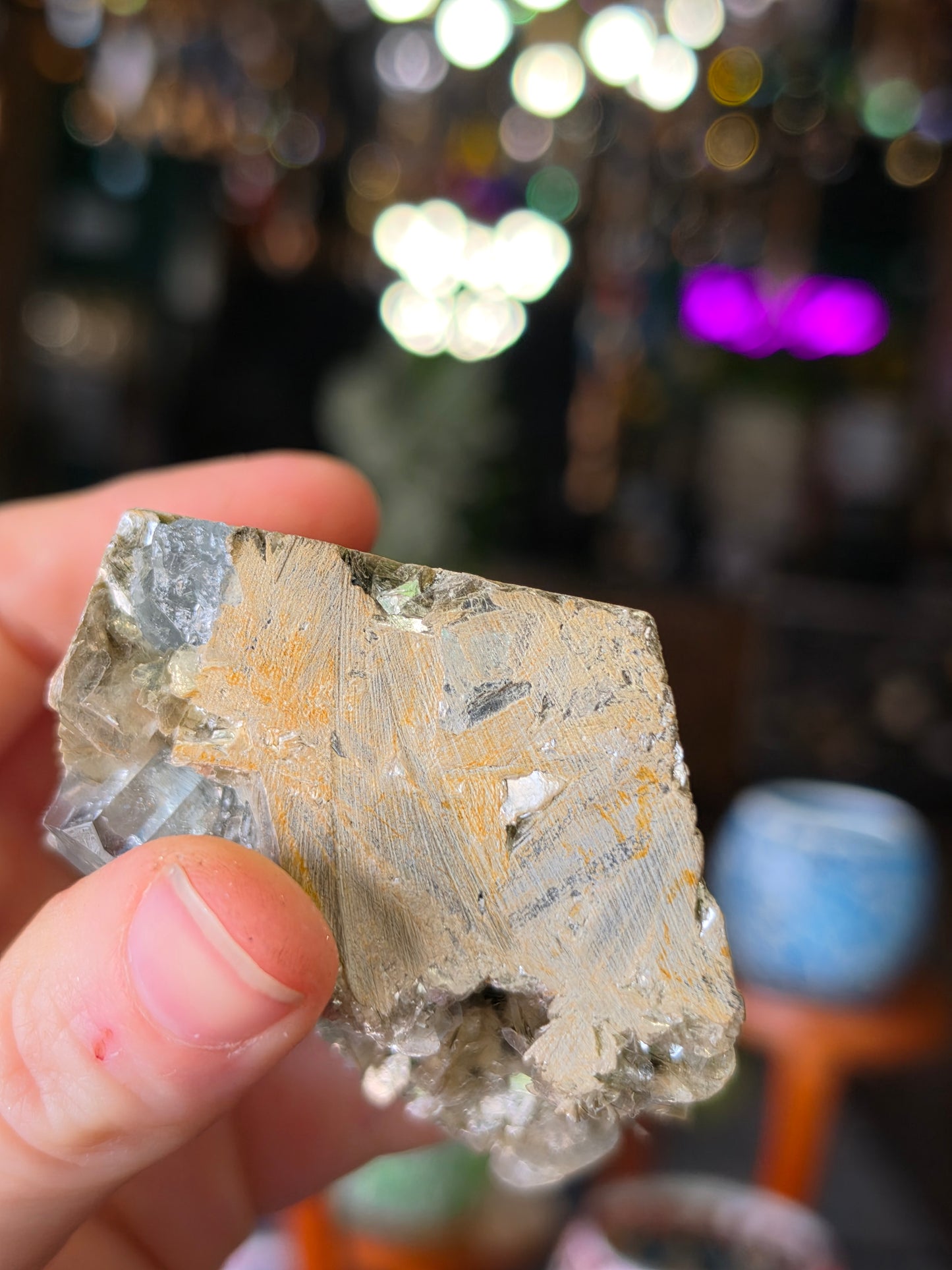 Aquamarine on Muscovite