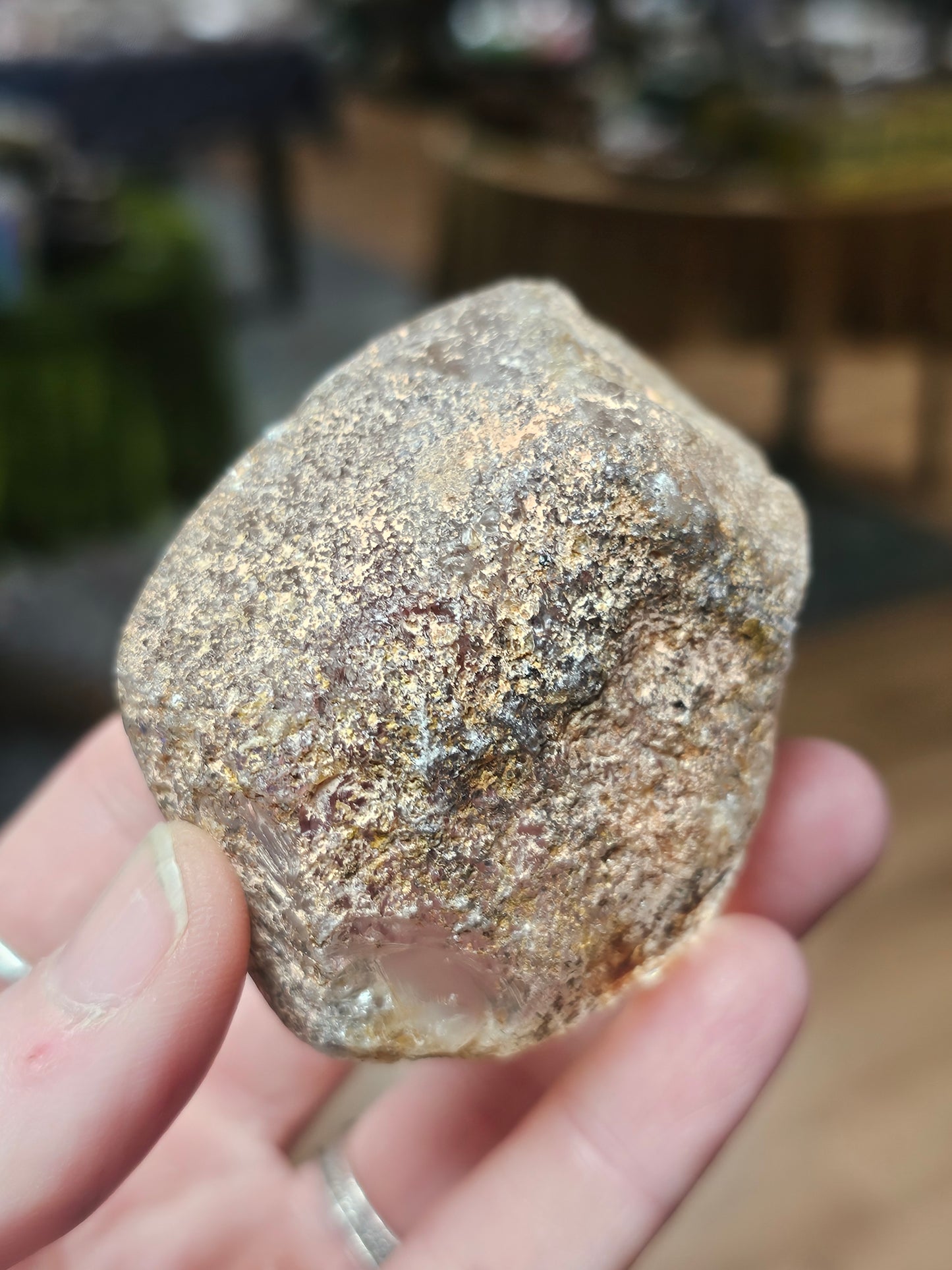 Garden Quartz Lens