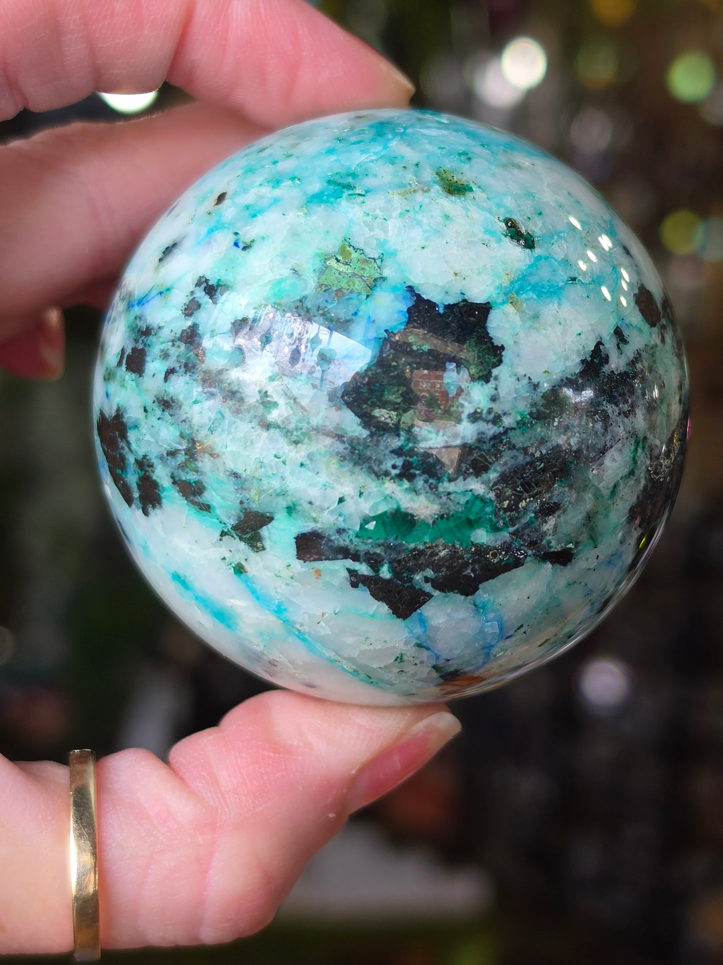 Quantum Quattro Sphere
