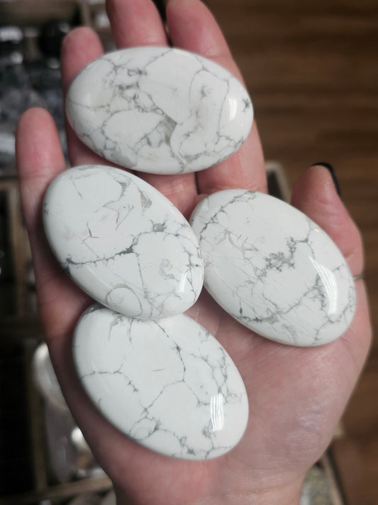 Howlite