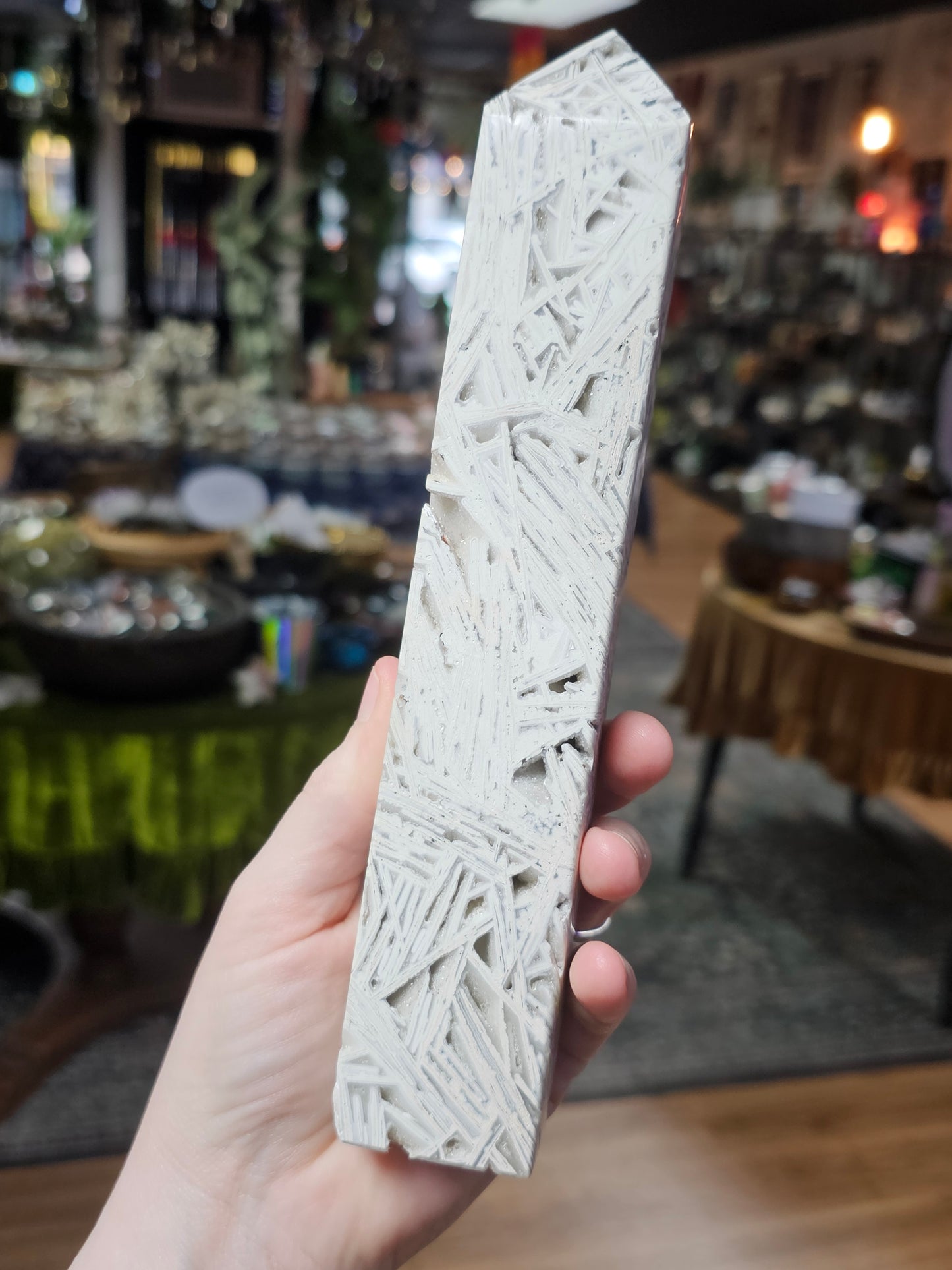 Lattice Lace Agate Tower