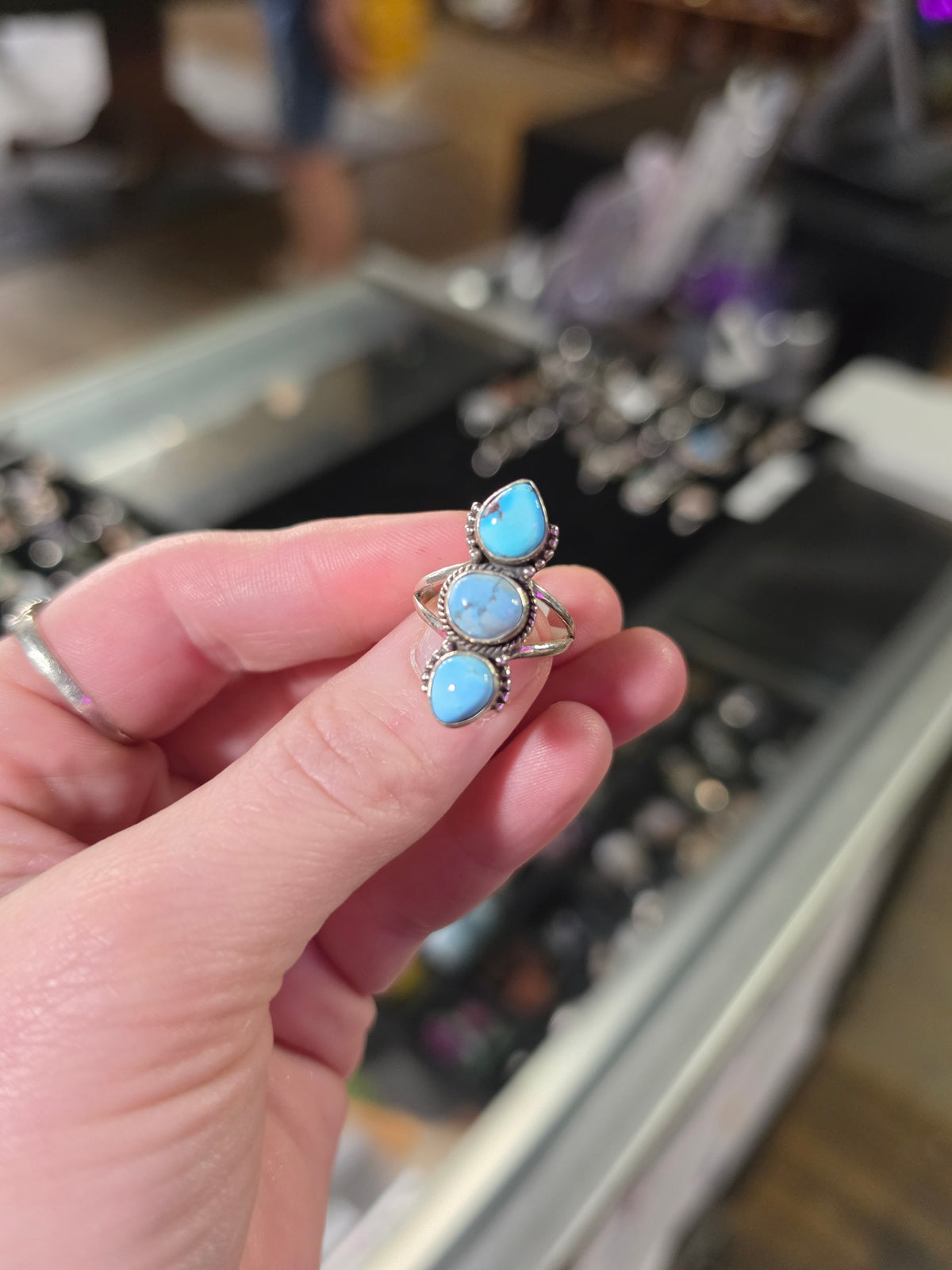 Golden Hills Turquoise Size 7
