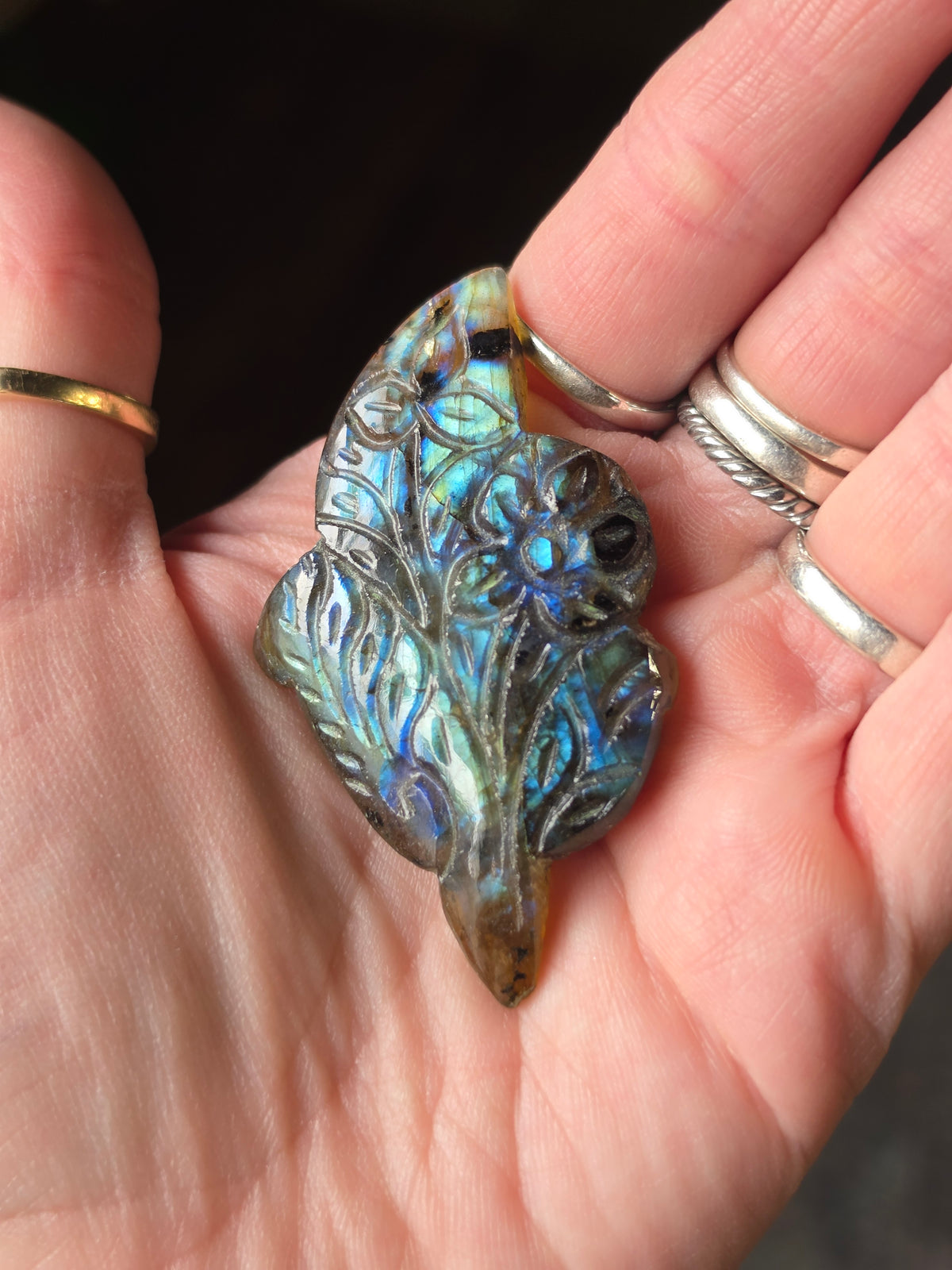 Labradorite Floral Carving Cabochon